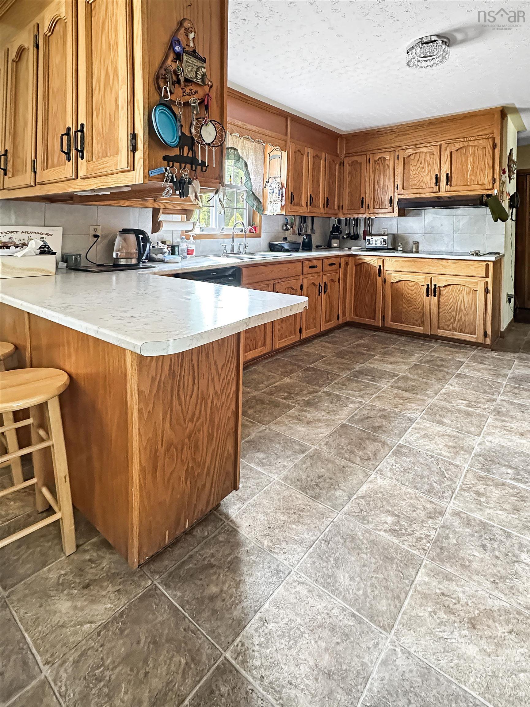 $495,000.00: 352 Lawrence Road, Rockland