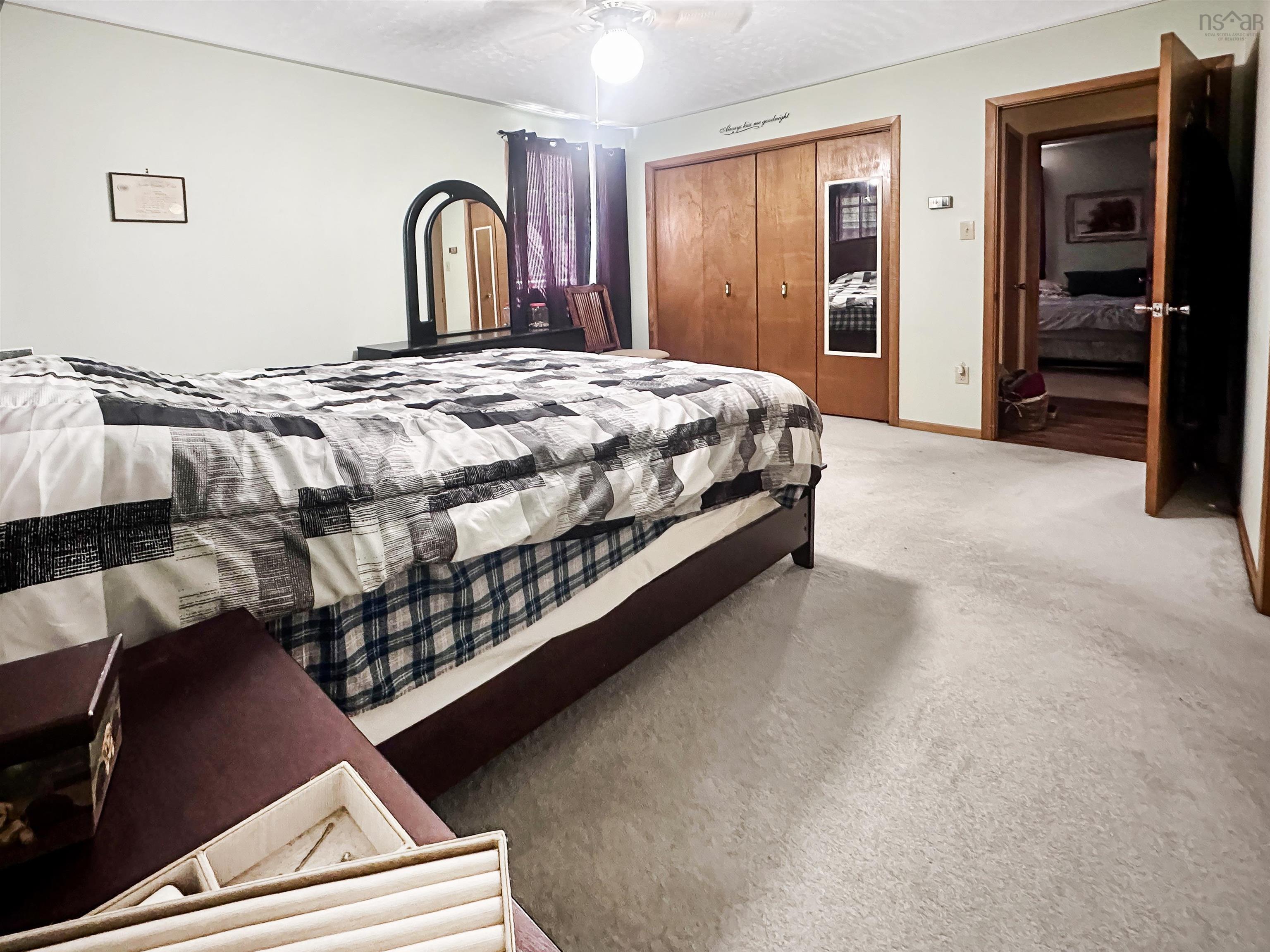 $495,000.00: 352 Lawrence Road, Rockland