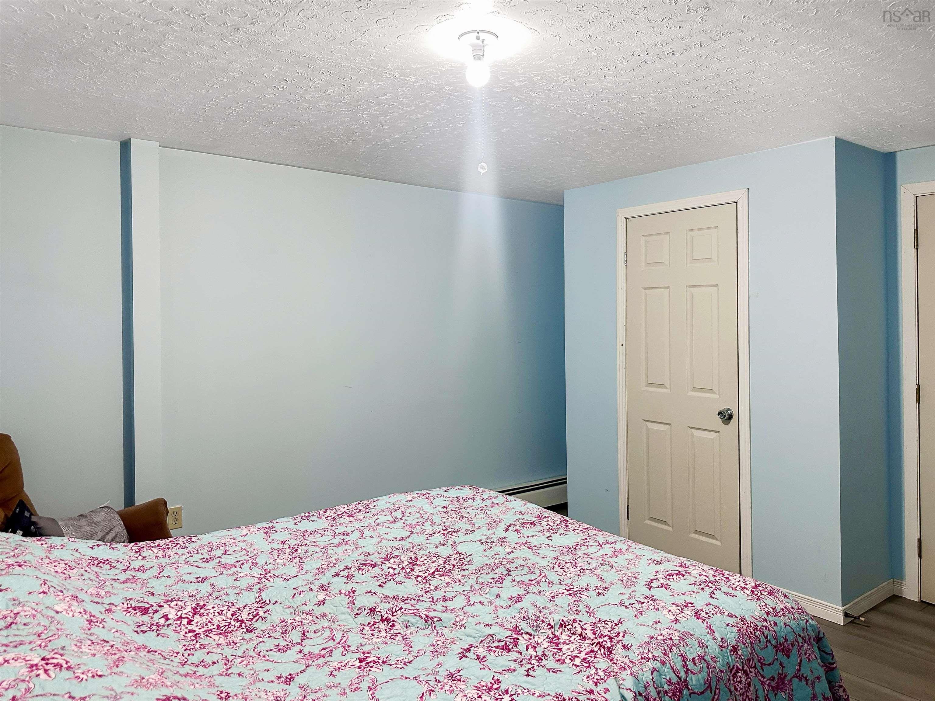 $495,000.00: 352 Lawrence Road, Rockland