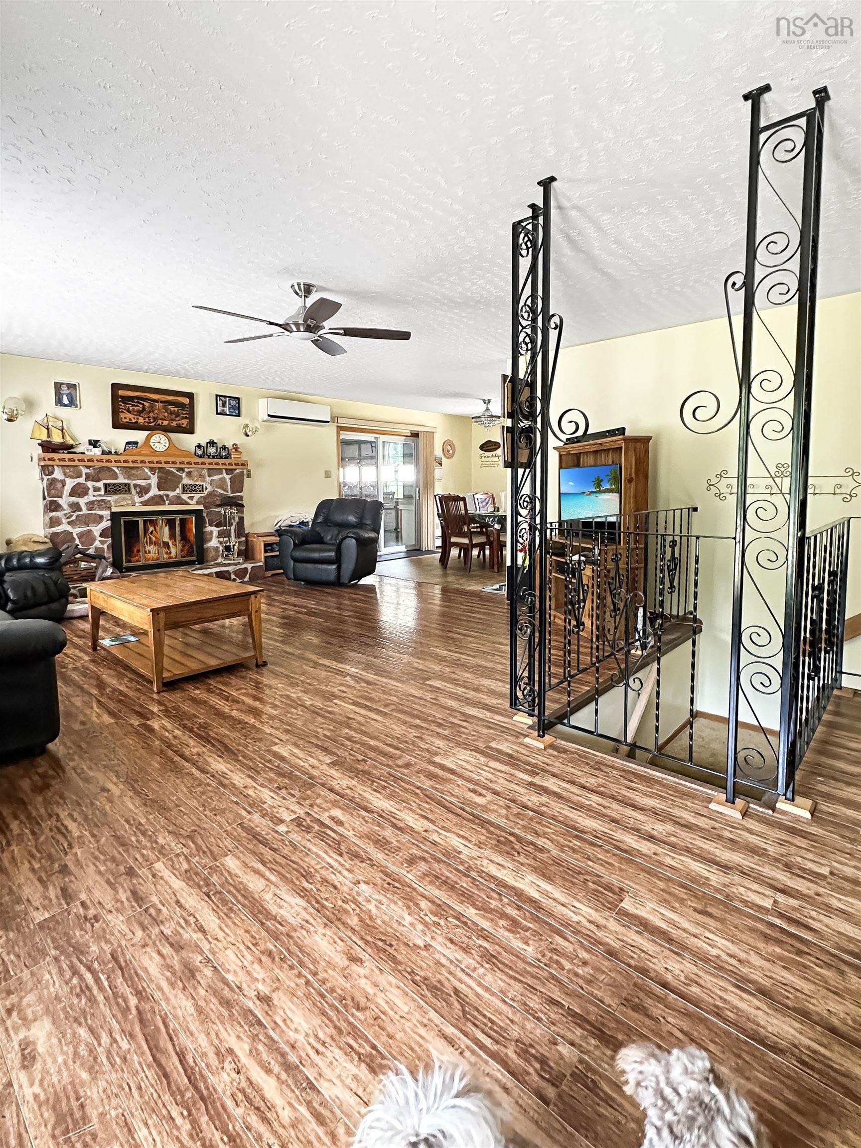 $495,000.00: 352 Lawrence Road, Rockland