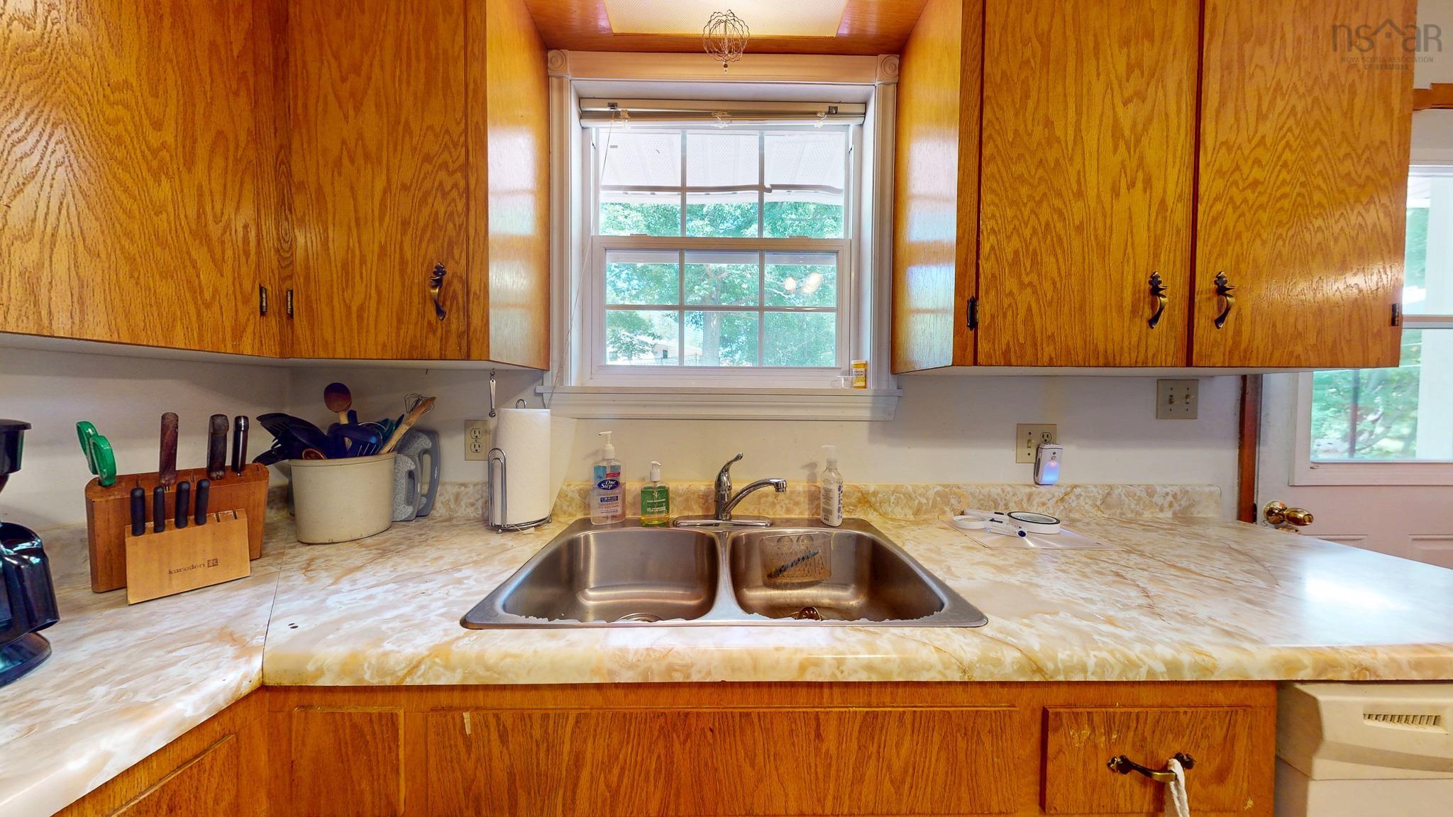 $355,000.00: 82 Highbury Road, New Minas