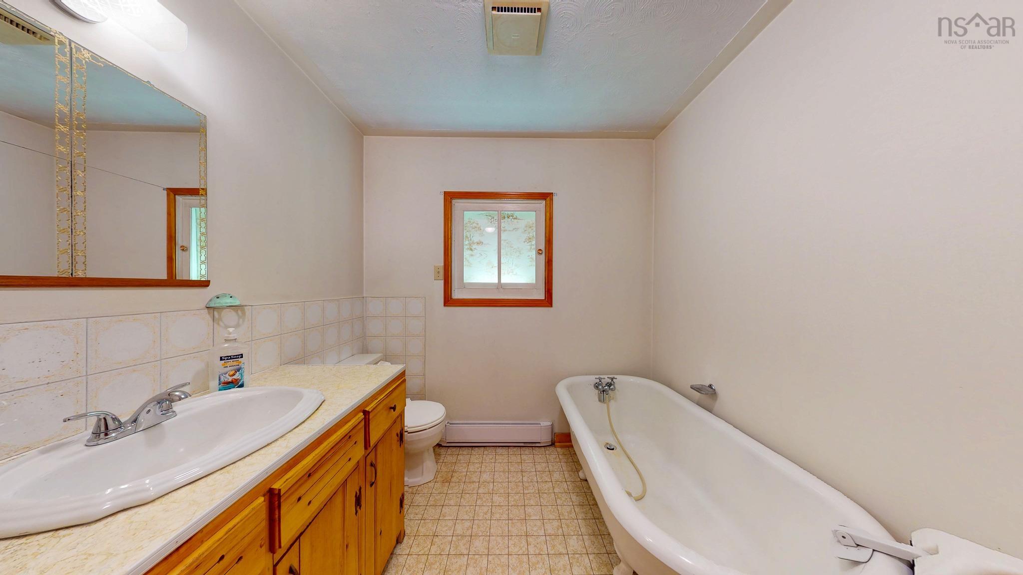 $355,000.00: 82 Highbury Road, New Minas