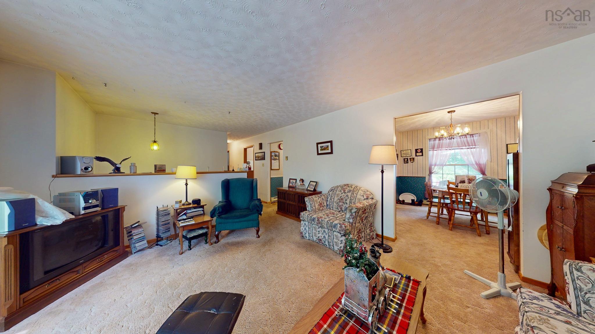 $355,000.00: 82 Highbury Road, New Minas