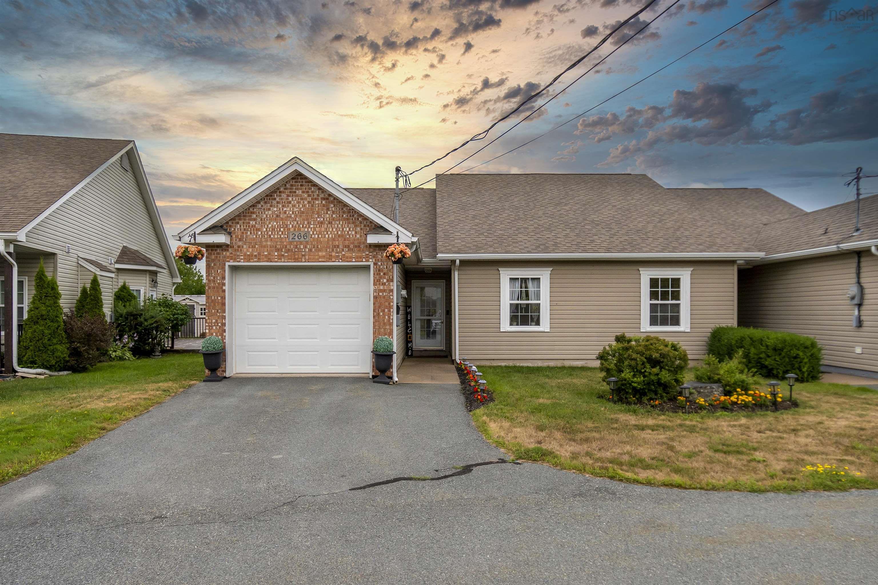 $399,900.00: 266 Beaver Bank Road, Beaver Bank