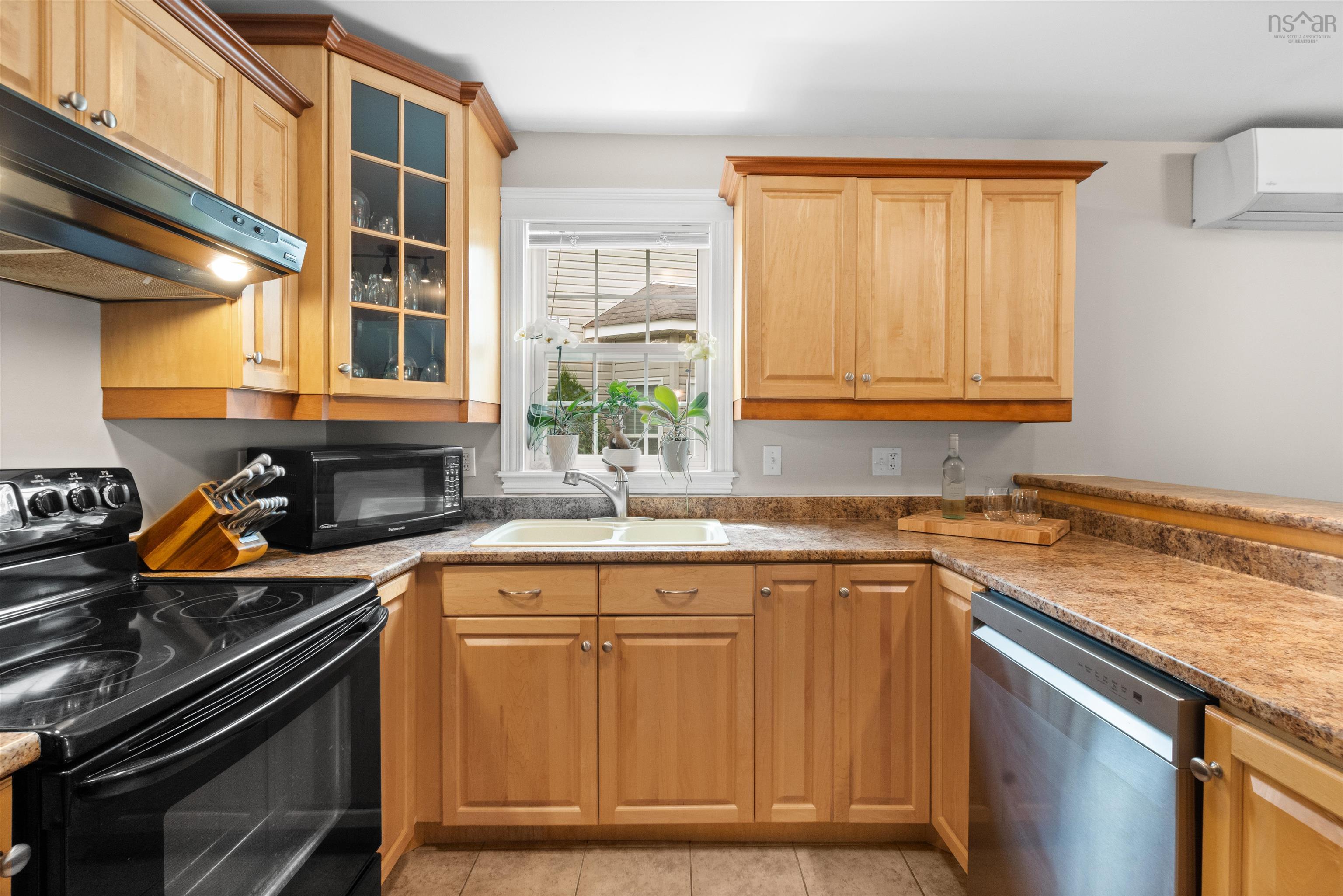 $399,900.00: 266 Beaver Bank Road, Beaver Bank