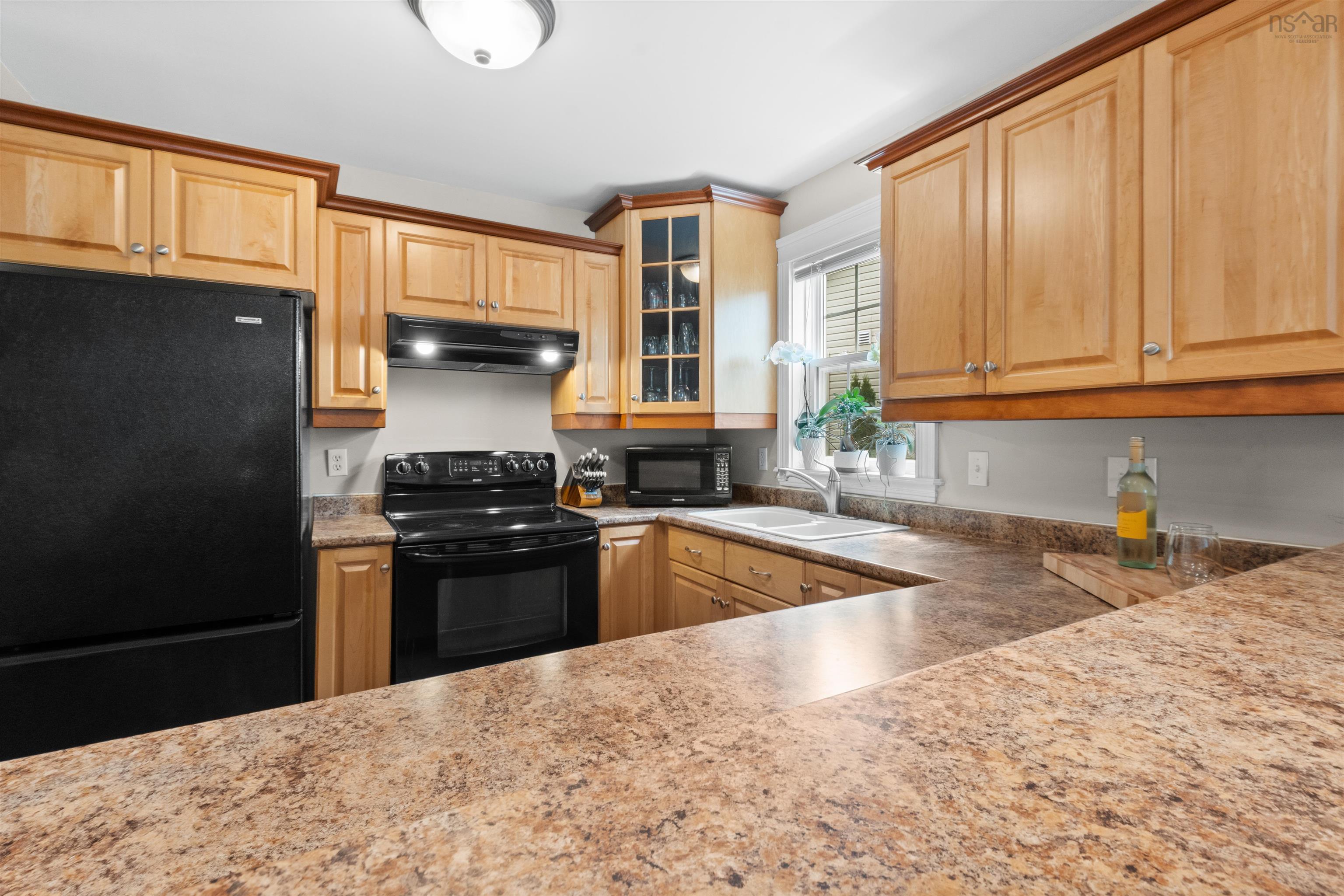 $399,900.00: 266 Beaver Bank Road, Beaver Bank