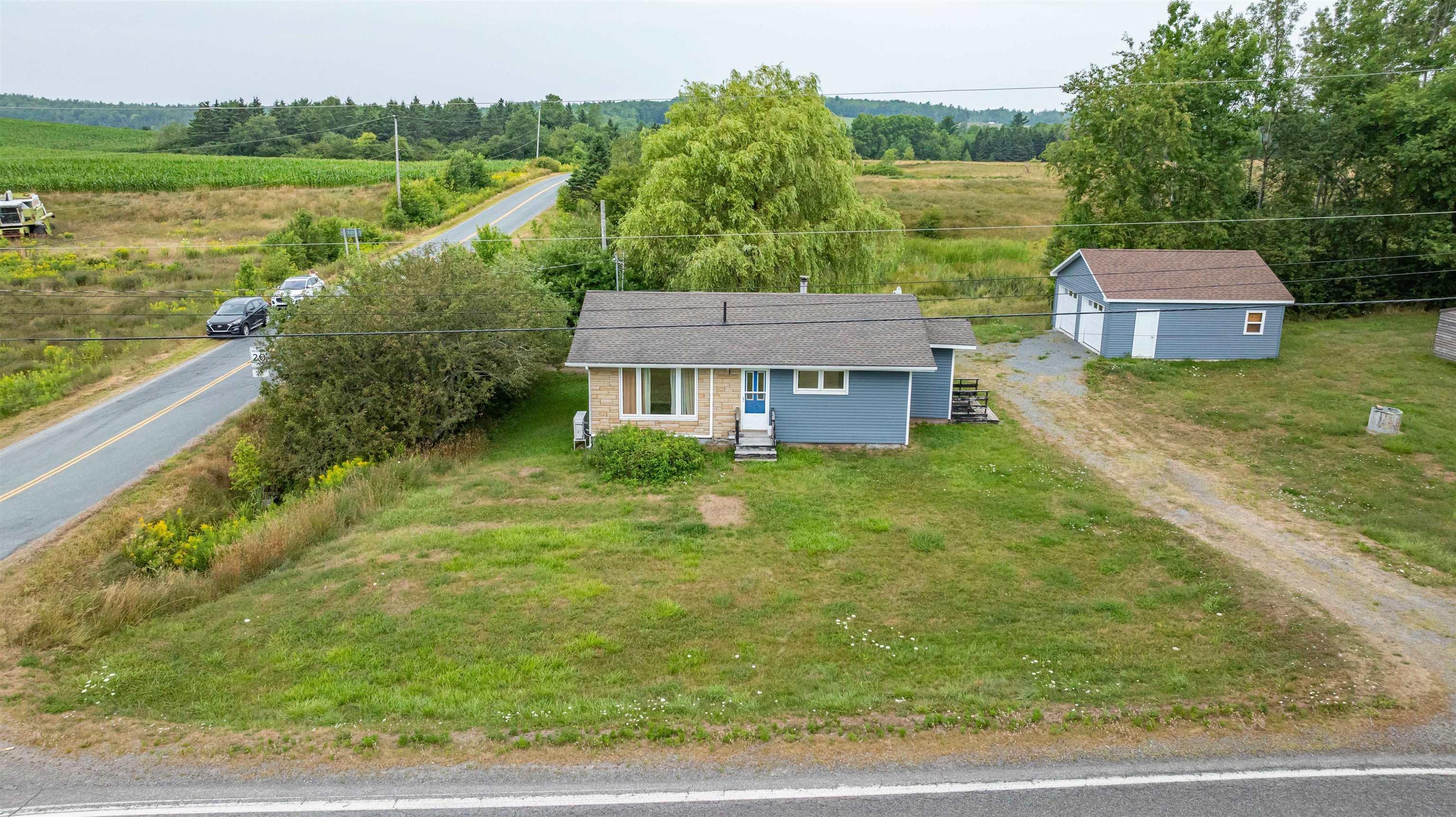 $195,000.00: 9347 14 Highway, Woodville