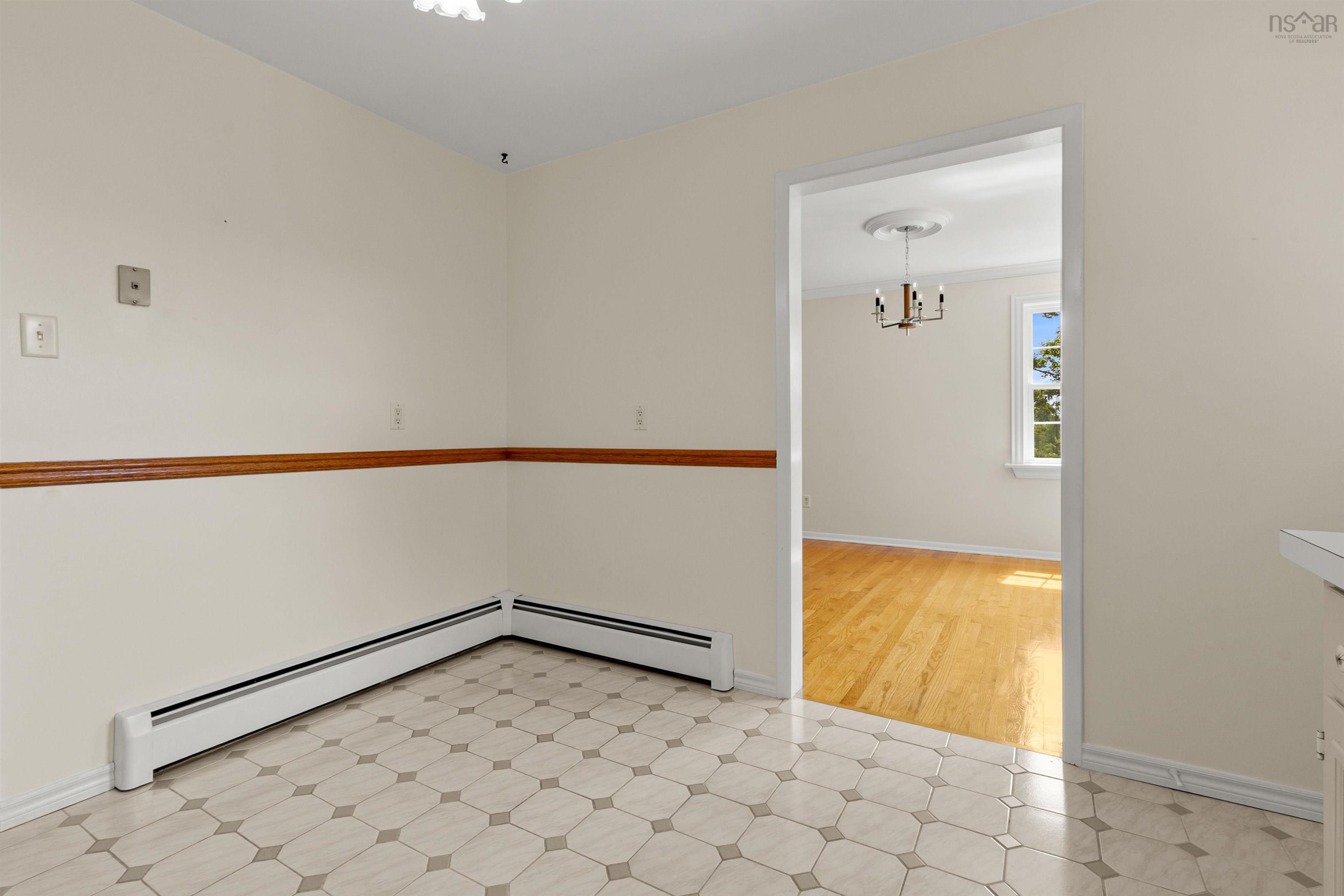 $575,000.00: 89 Ridge Avenue, Waverley