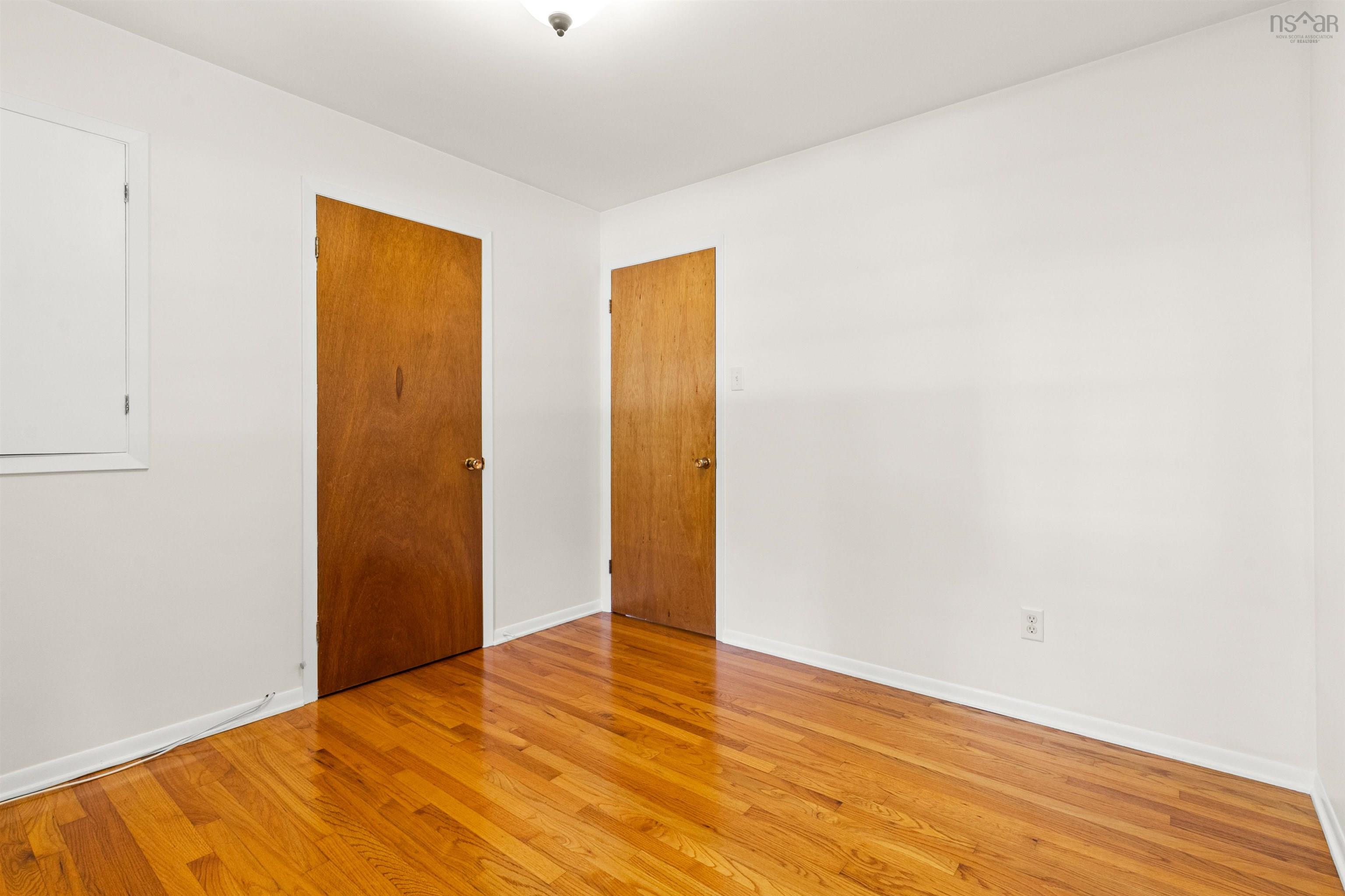 $575,000.00: 89 Ridge Avenue, Waverley