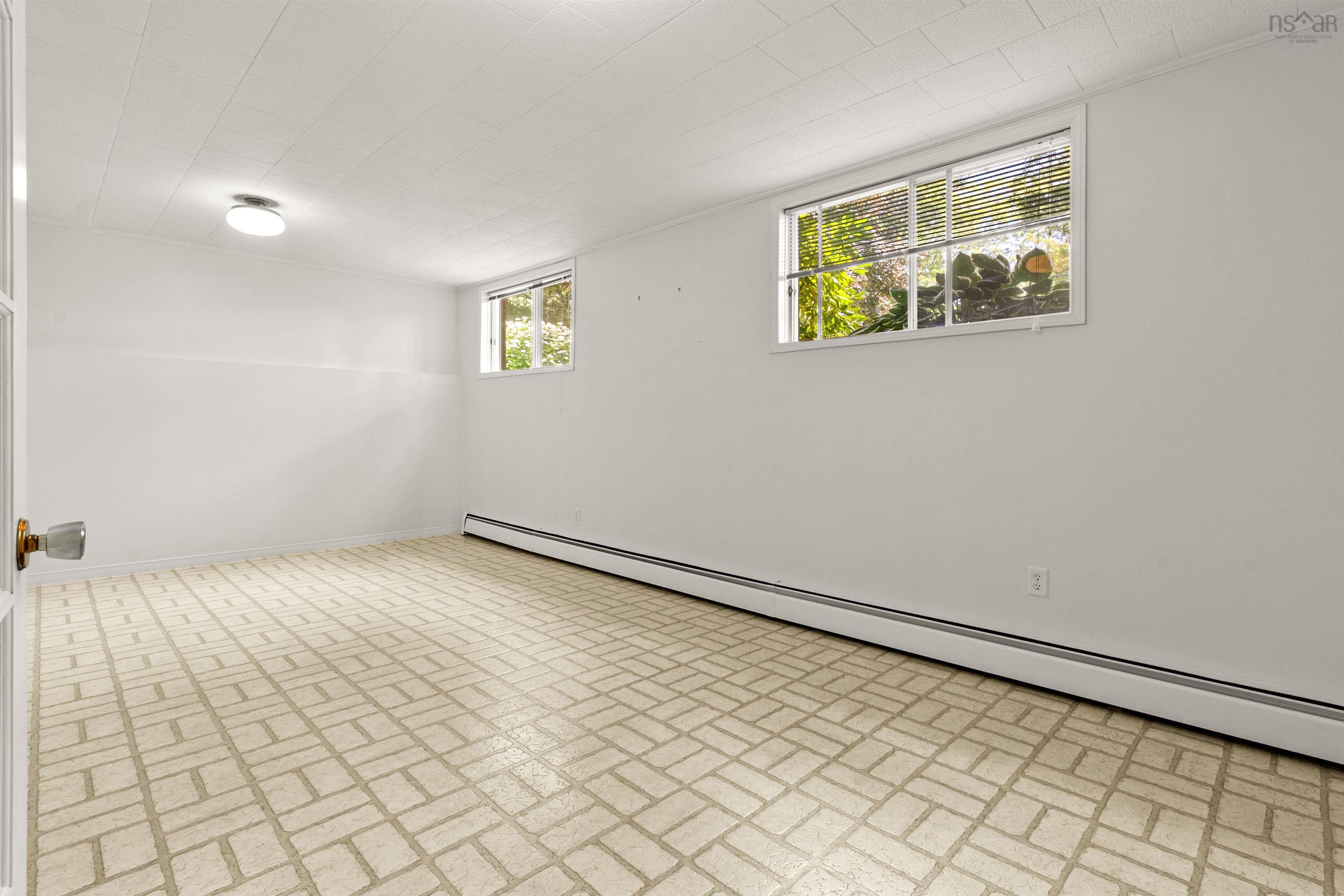 $575,000.00: 89 Ridge Avenue, Waverley