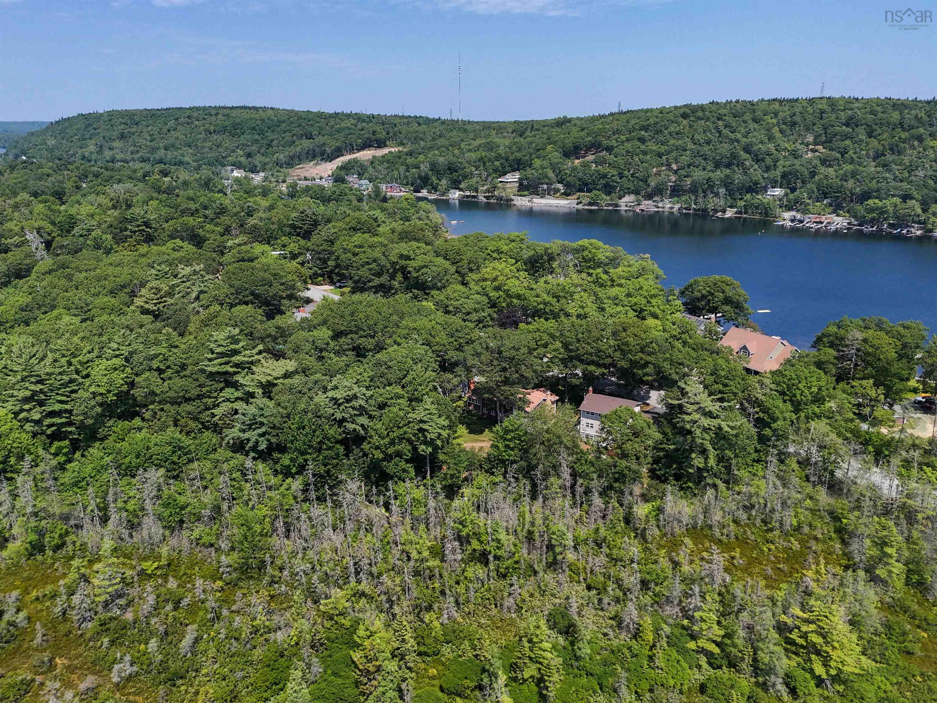 $575,000.00: 89 Ridge Avenue, Waverley