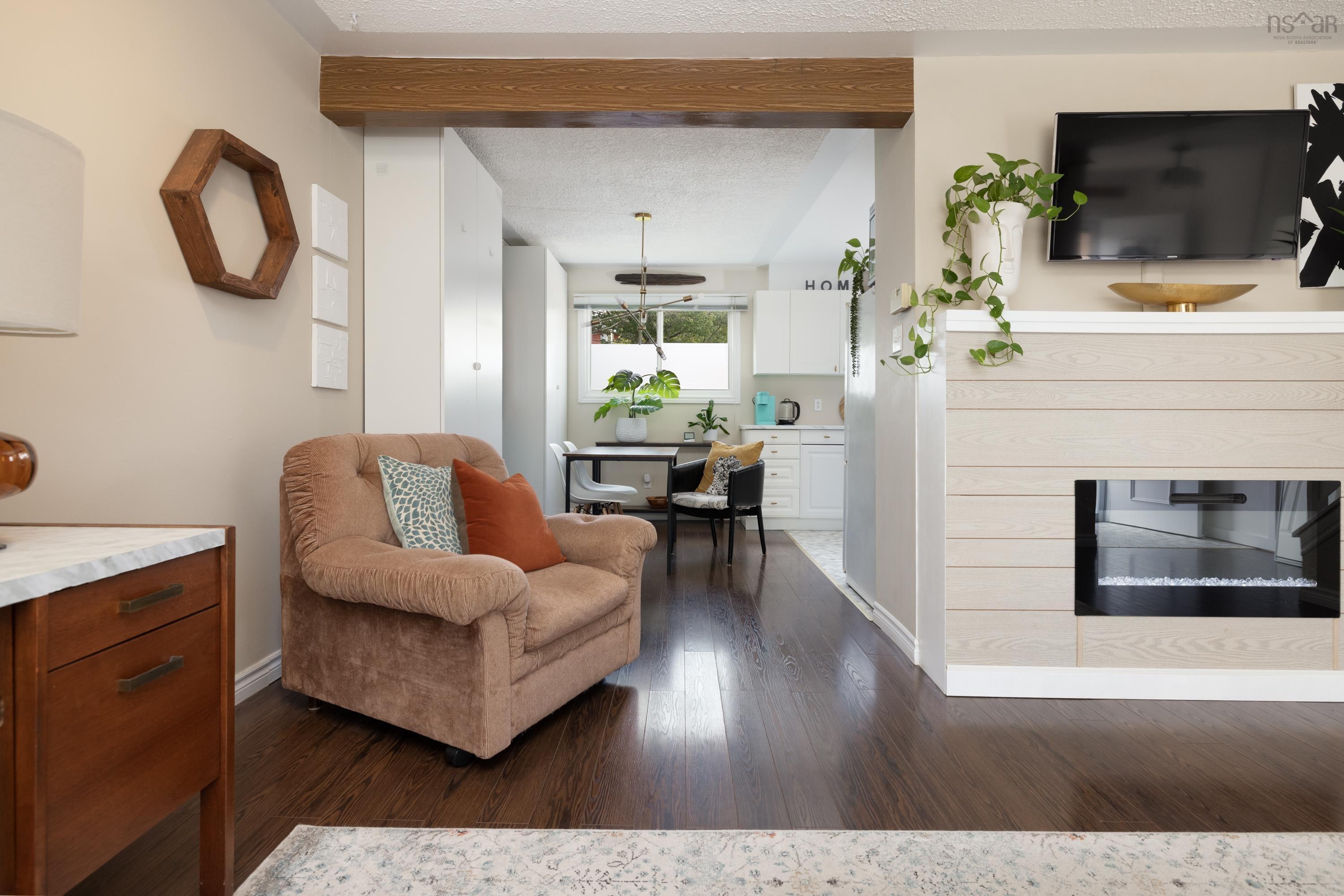 $414,900.00: 83 Stuart Harris Drive, Dartmouth