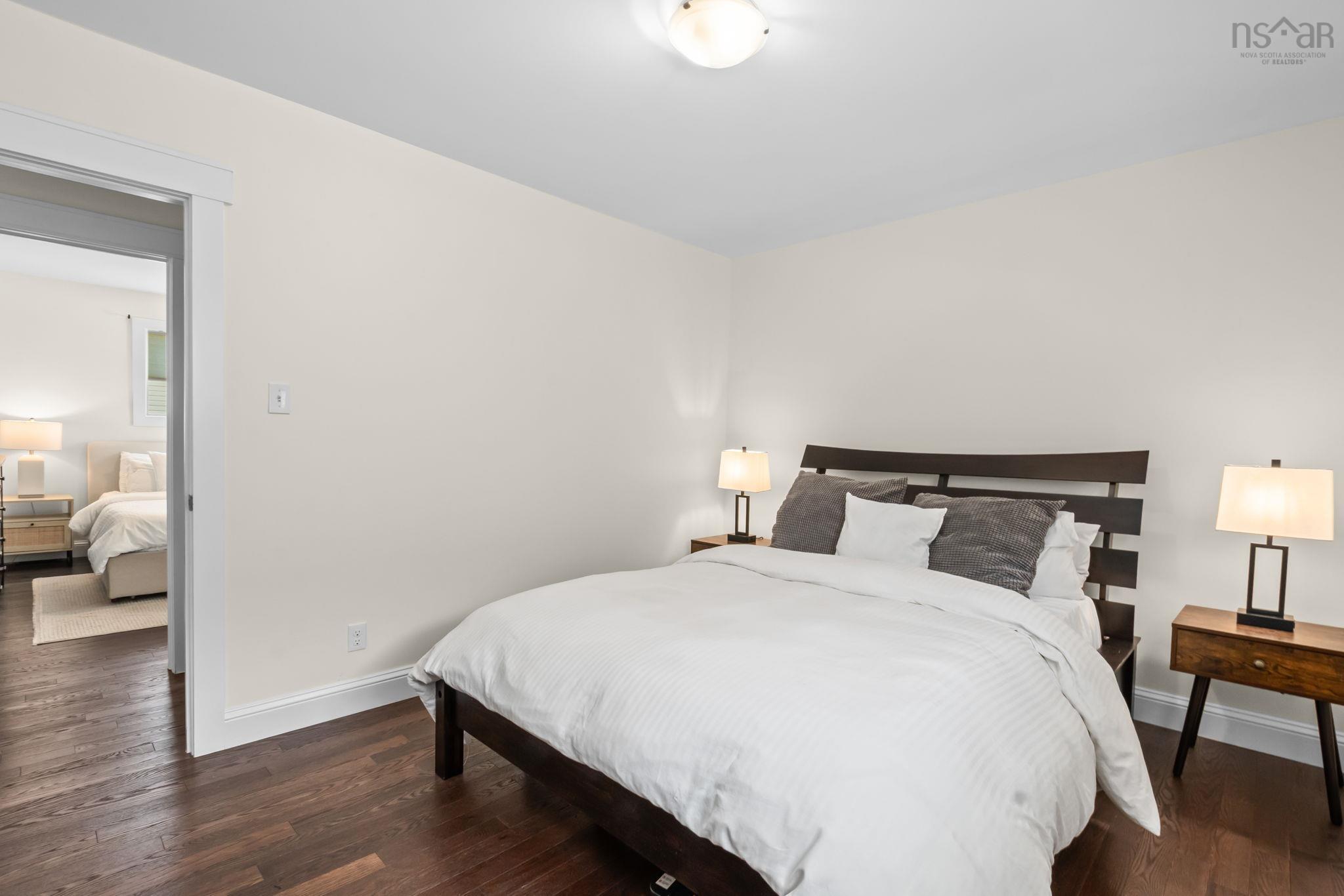 $574,900.00: 5 Beaver Bank Road, Lower Sackville