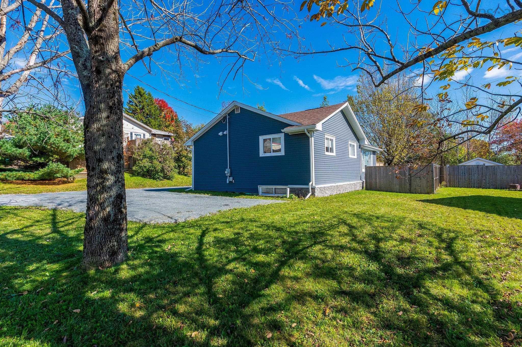 $574,900.00: 5 Beaver Bank Road, Lower Sackville