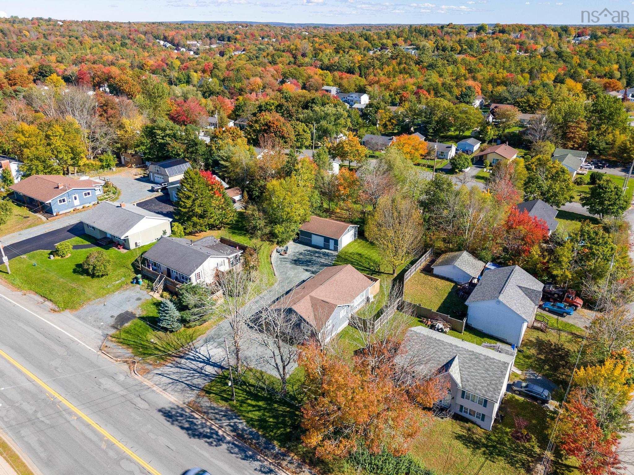 $574,900.00: 5 Beaver Bank Road, Lower Sackville