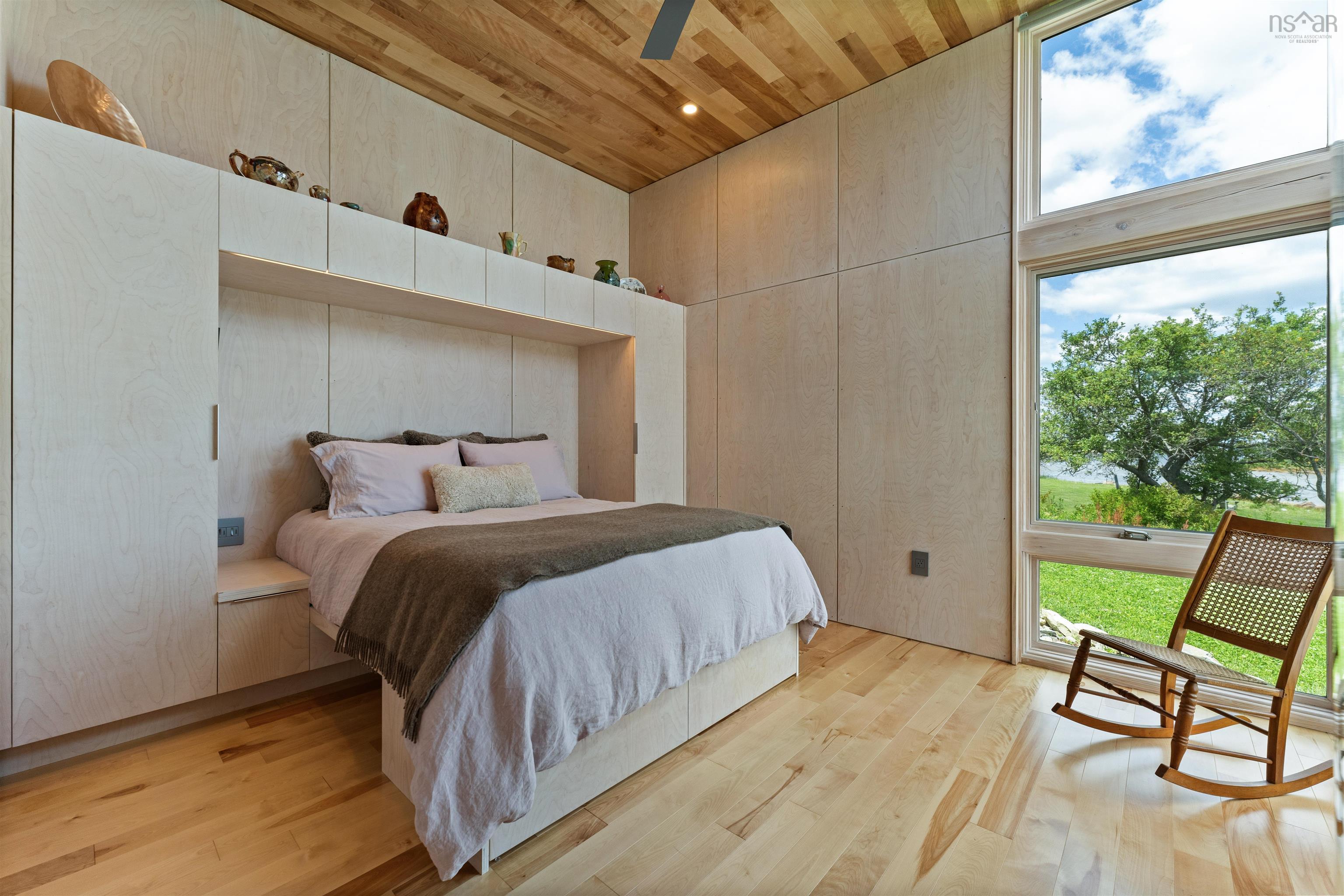 $1,050,000.00: 325 Long Cove Road, Port Medway