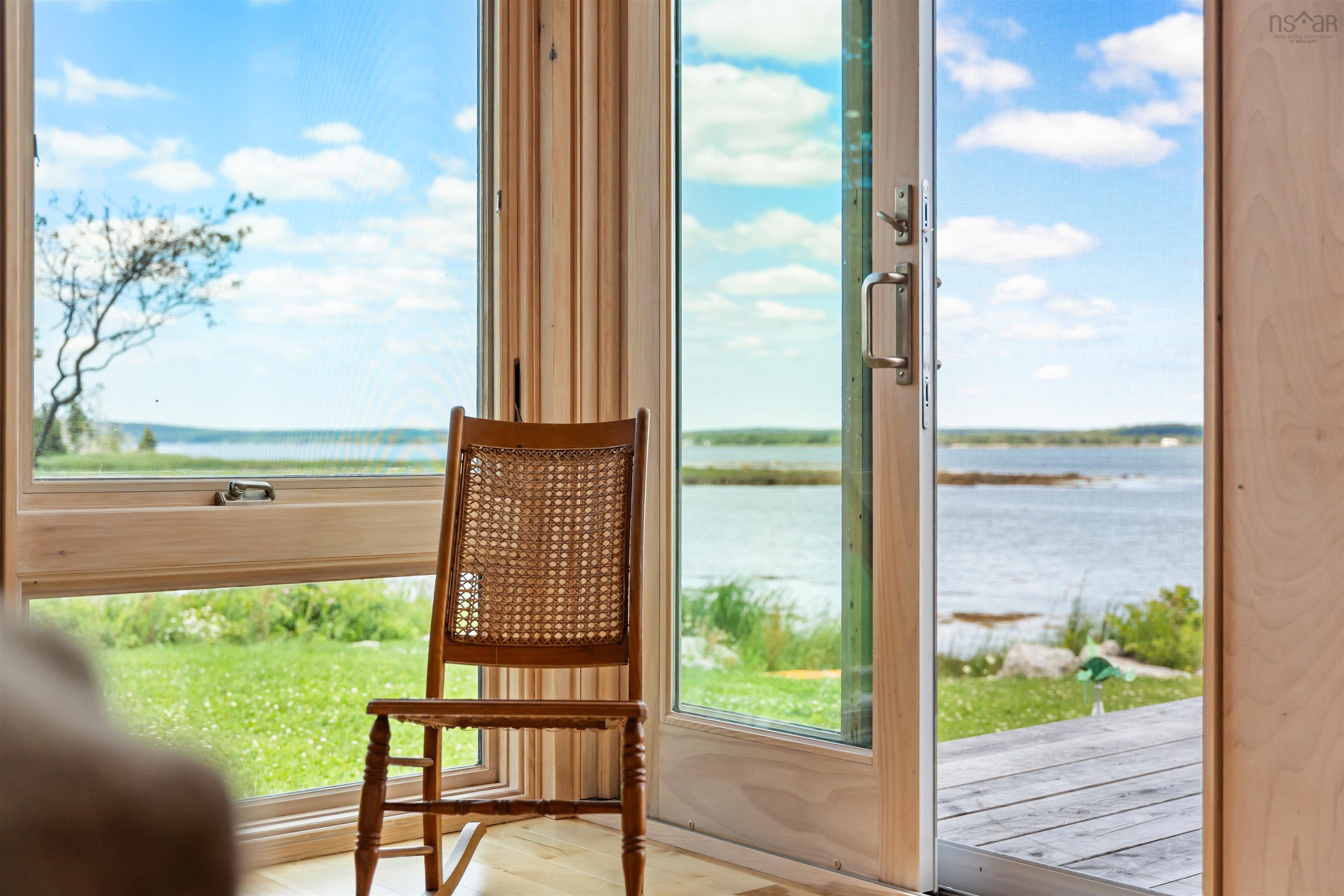 $1,050,000.00: 325 Long Cove Road, Port Medway