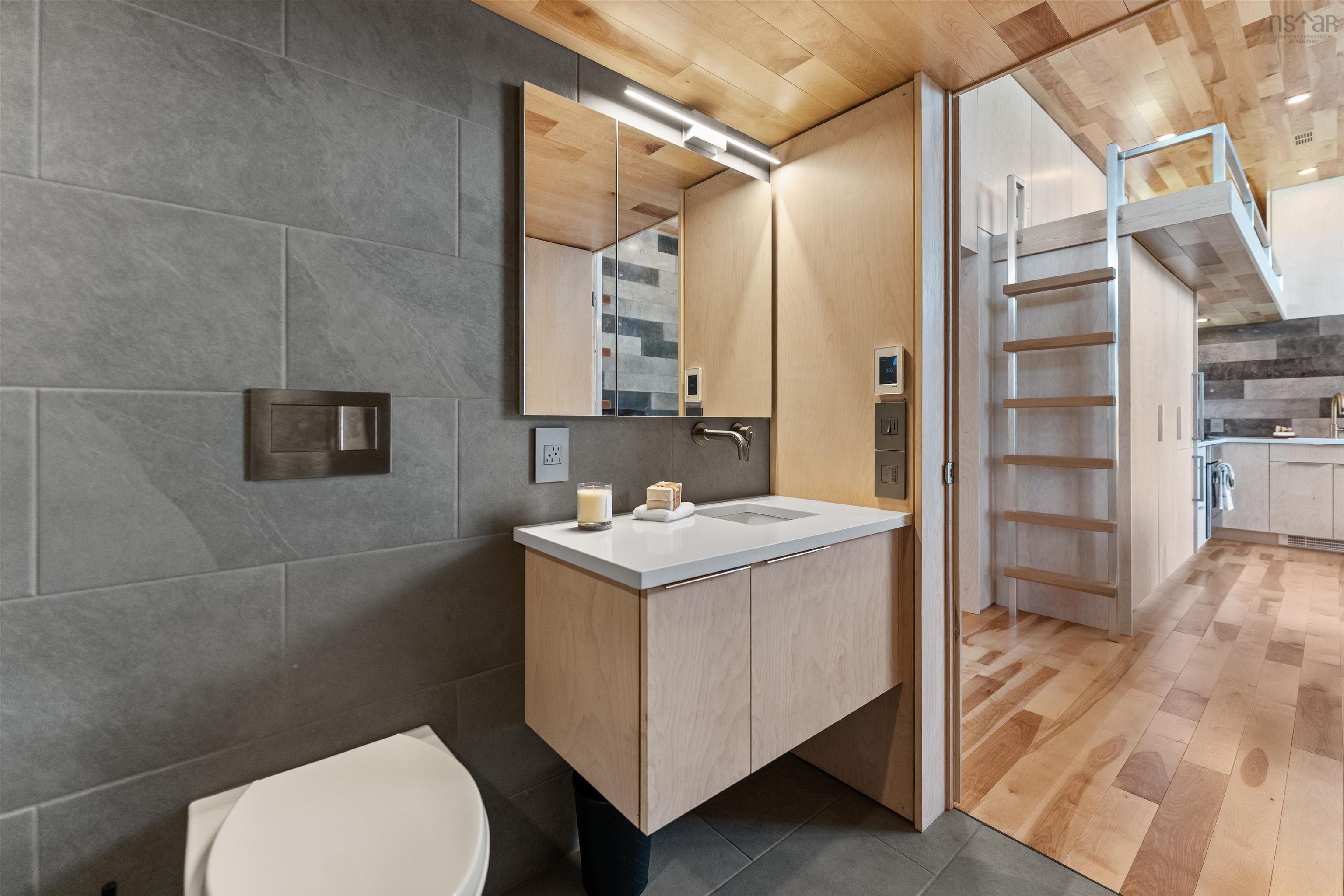 $1,050,000.00: 325 Long Cove Road, Port Medway