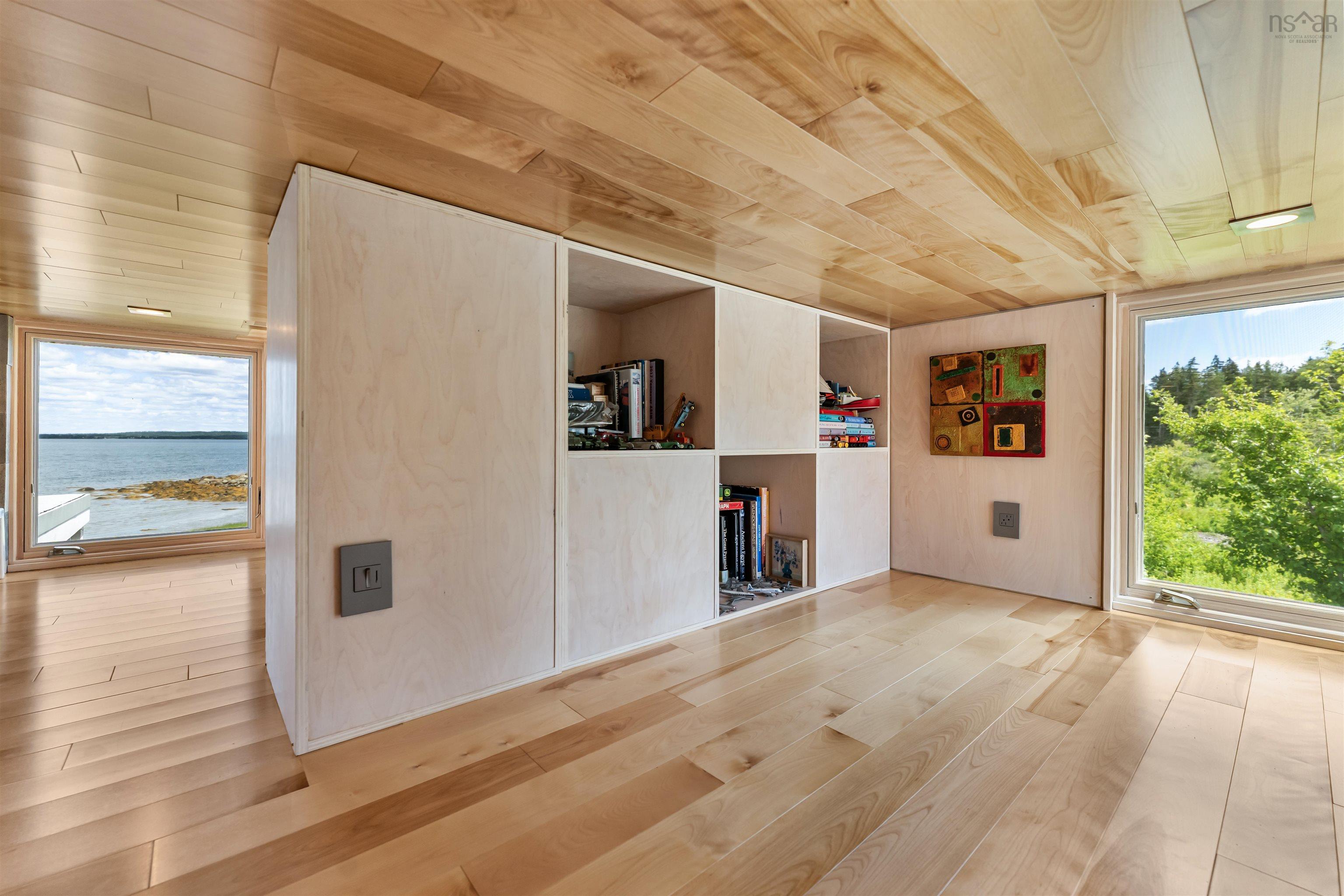 $1,050,000.00: 325 Long Cove Road, Port Medway