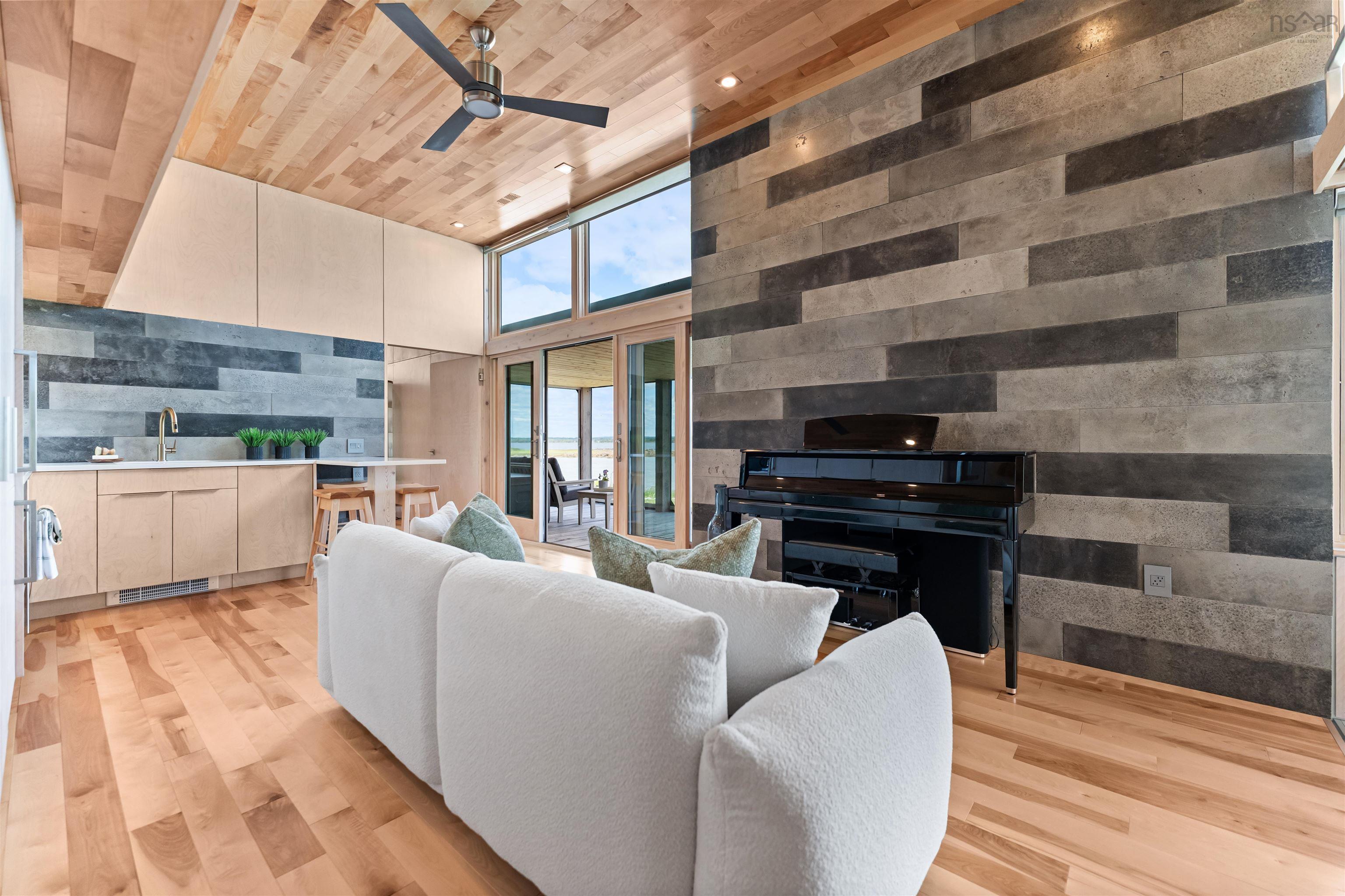 $1,050,000.00: 325 Long Cove Road, Port Medway