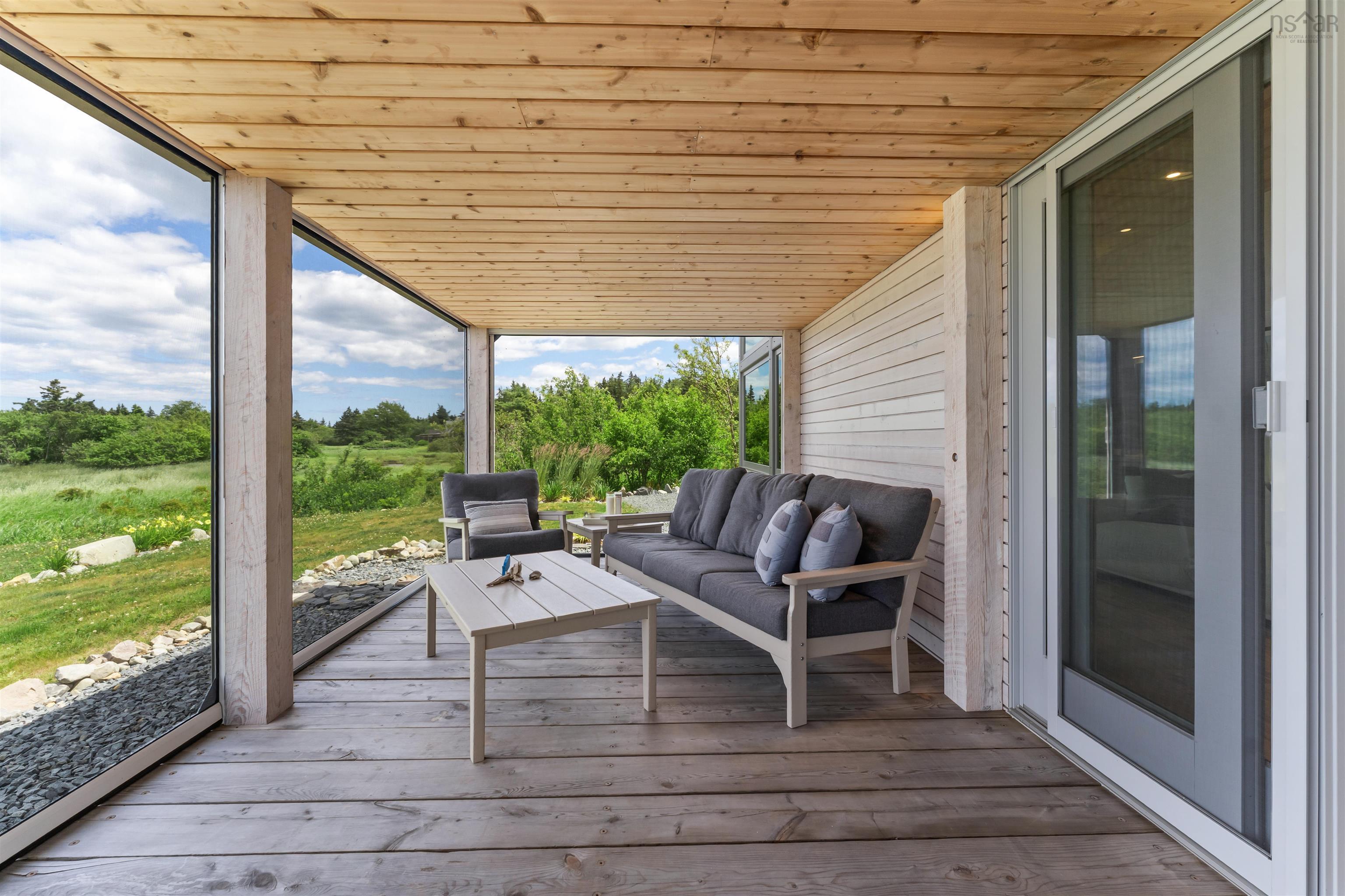 $1,050,000.00: 325 Long Cove Road, Port Medway