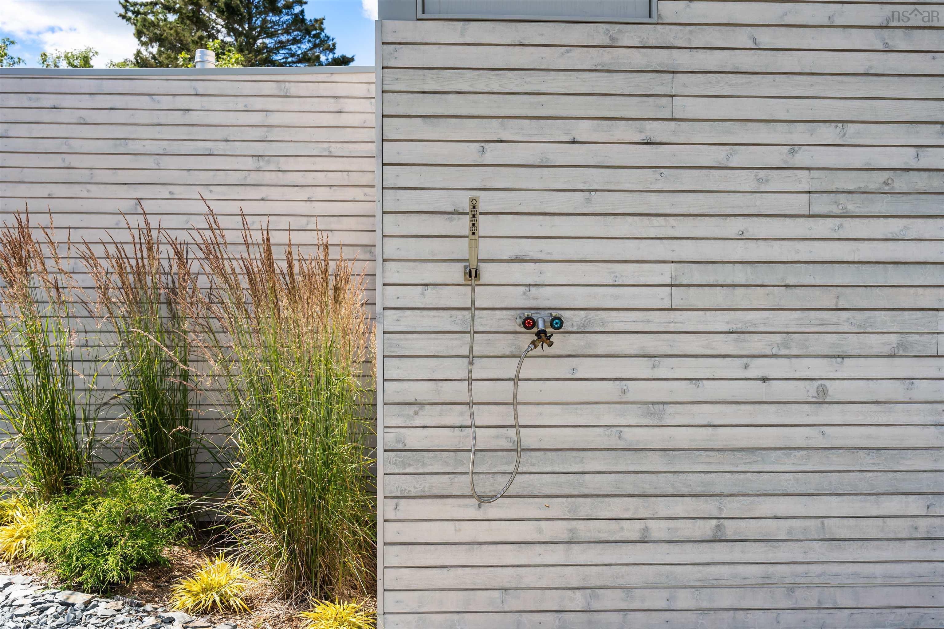 $1,050,000.00: 325 Long Cove Road, Port Medway