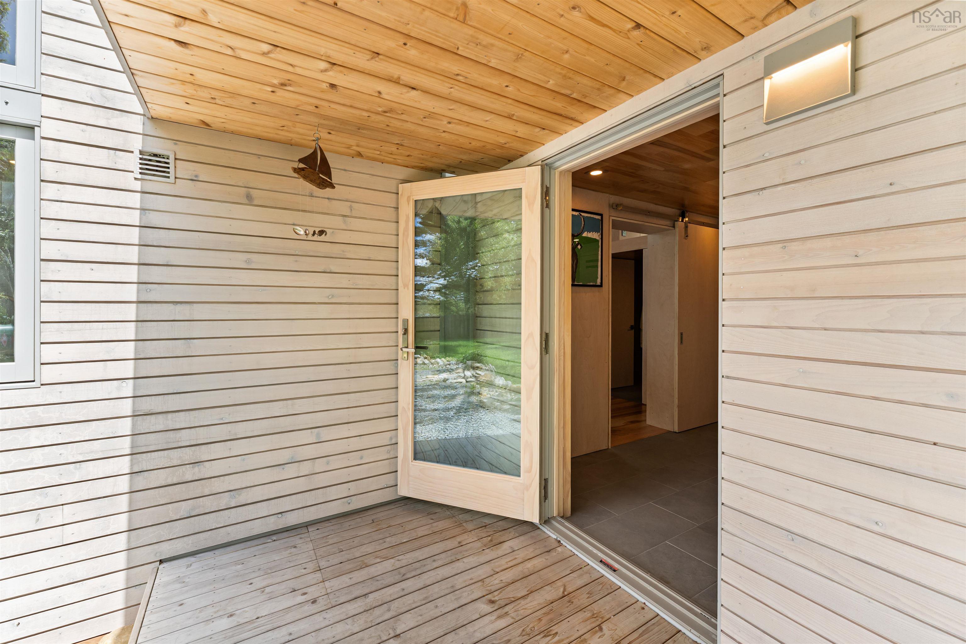 $1,050,000.00: 325 Long Cove Road, Port Medway