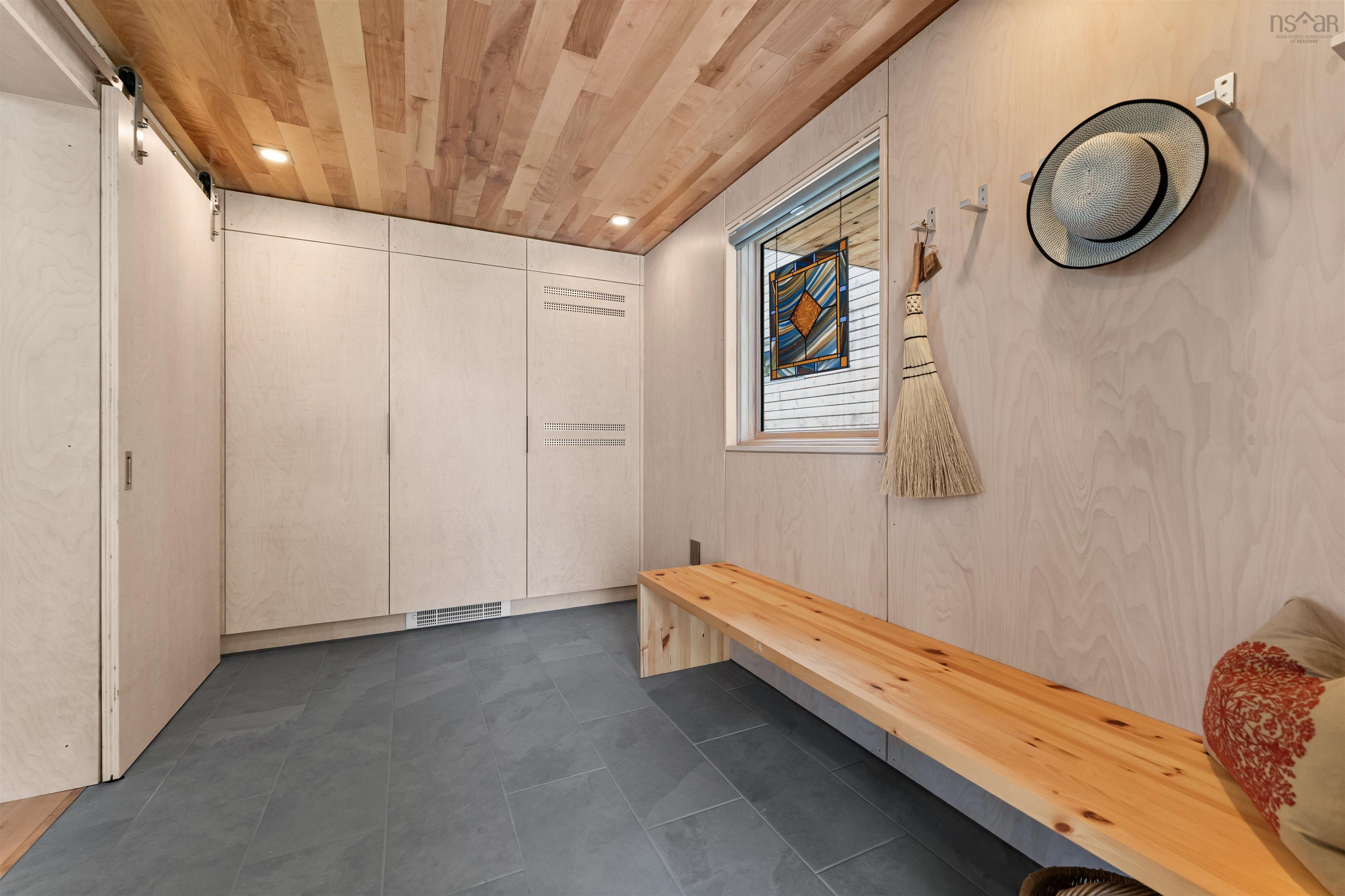 $1,050,000.00: 325 Long Cove Road, Port Medway