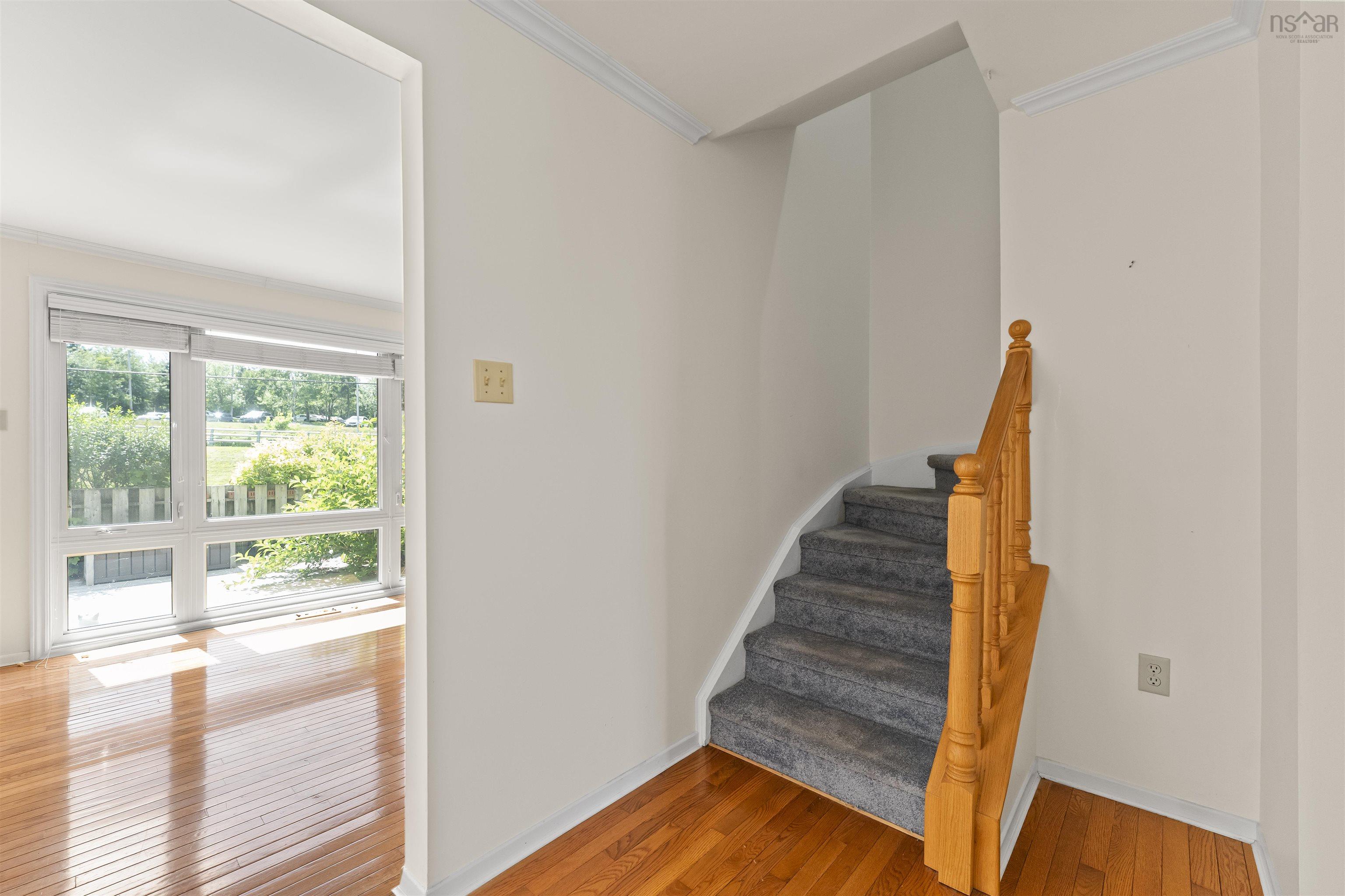 $379,900.00: 31 - G4 84 Forestside Crescent, Halifax