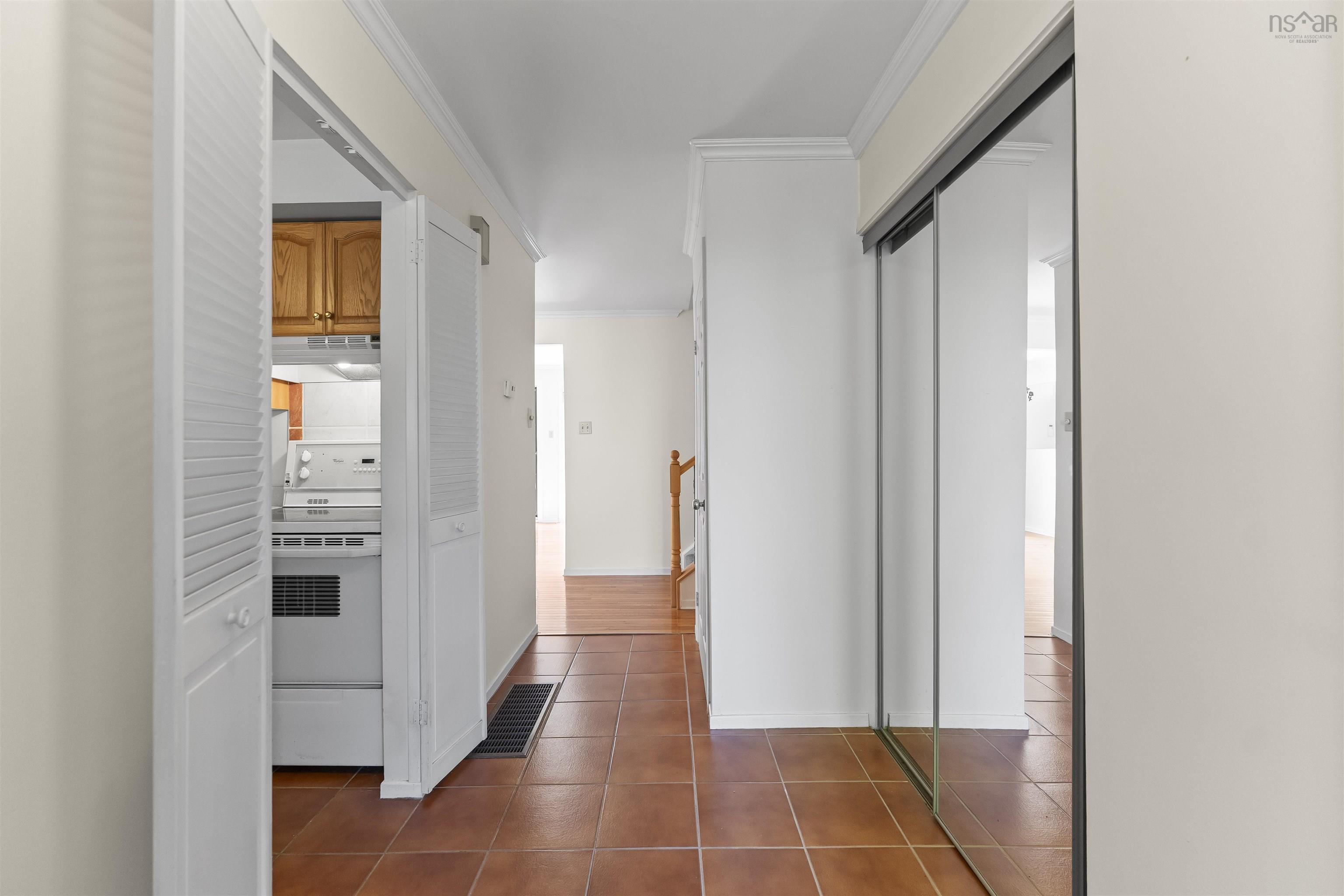 $379,900.00: 31 - G4 84 Forestside Crescent, Halifax