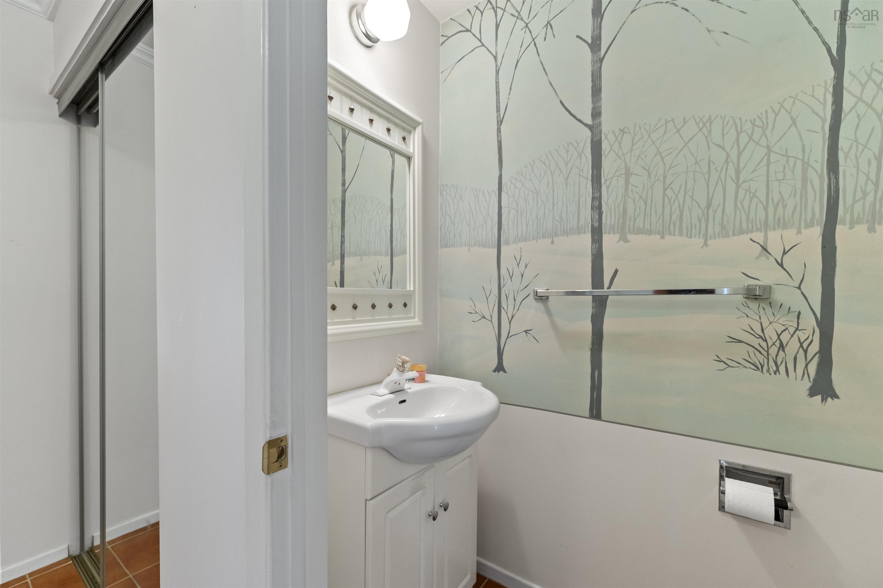 $379,900.00: 31 - G4 84 Forestside Crescent, Halifax