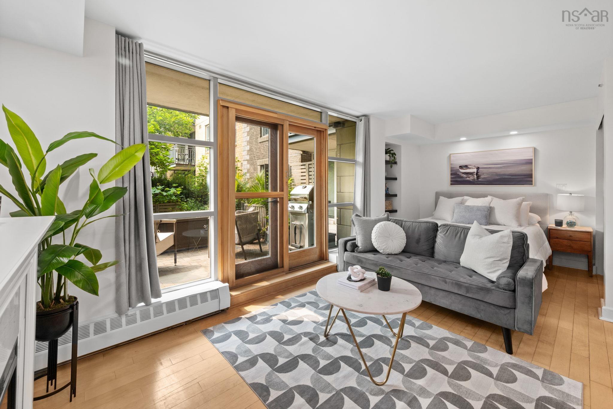 $449,900.00: 200 1479 Lower Water Street, Halifax