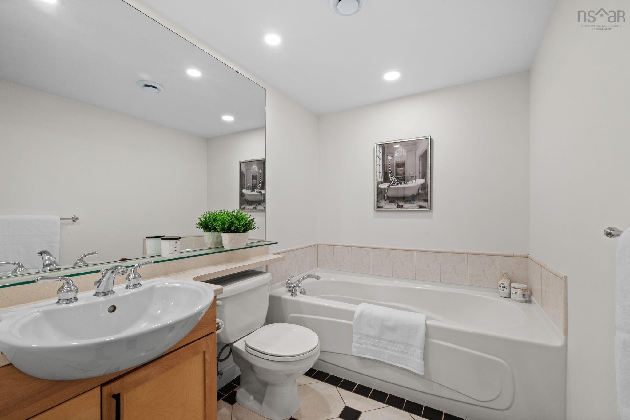 $449,900.00: 200 1479 Lower Water Street, Halifax