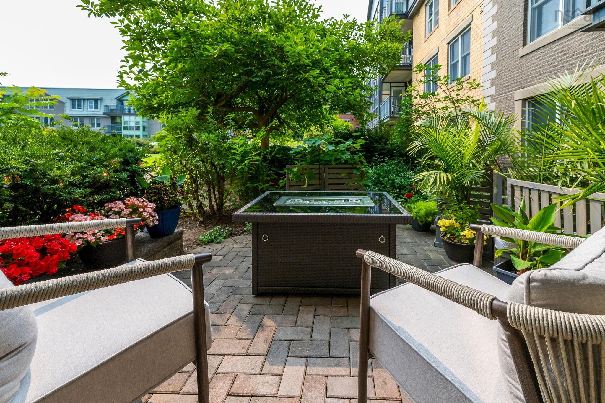 $449,900.00: 200 1479 Lower Water Street, Halifax