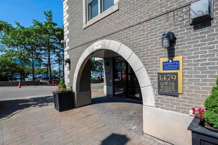 $449,900.00: 200 1479 Lower Water Street, Halifax