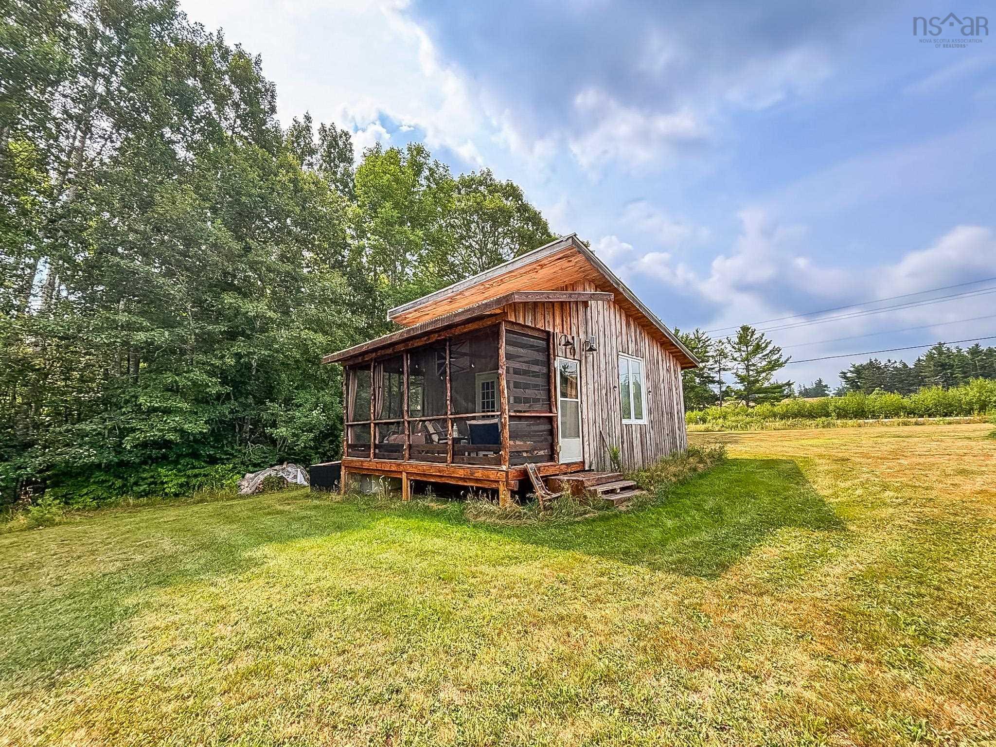 $249,900.00: 4312 Northfield Road, Watford