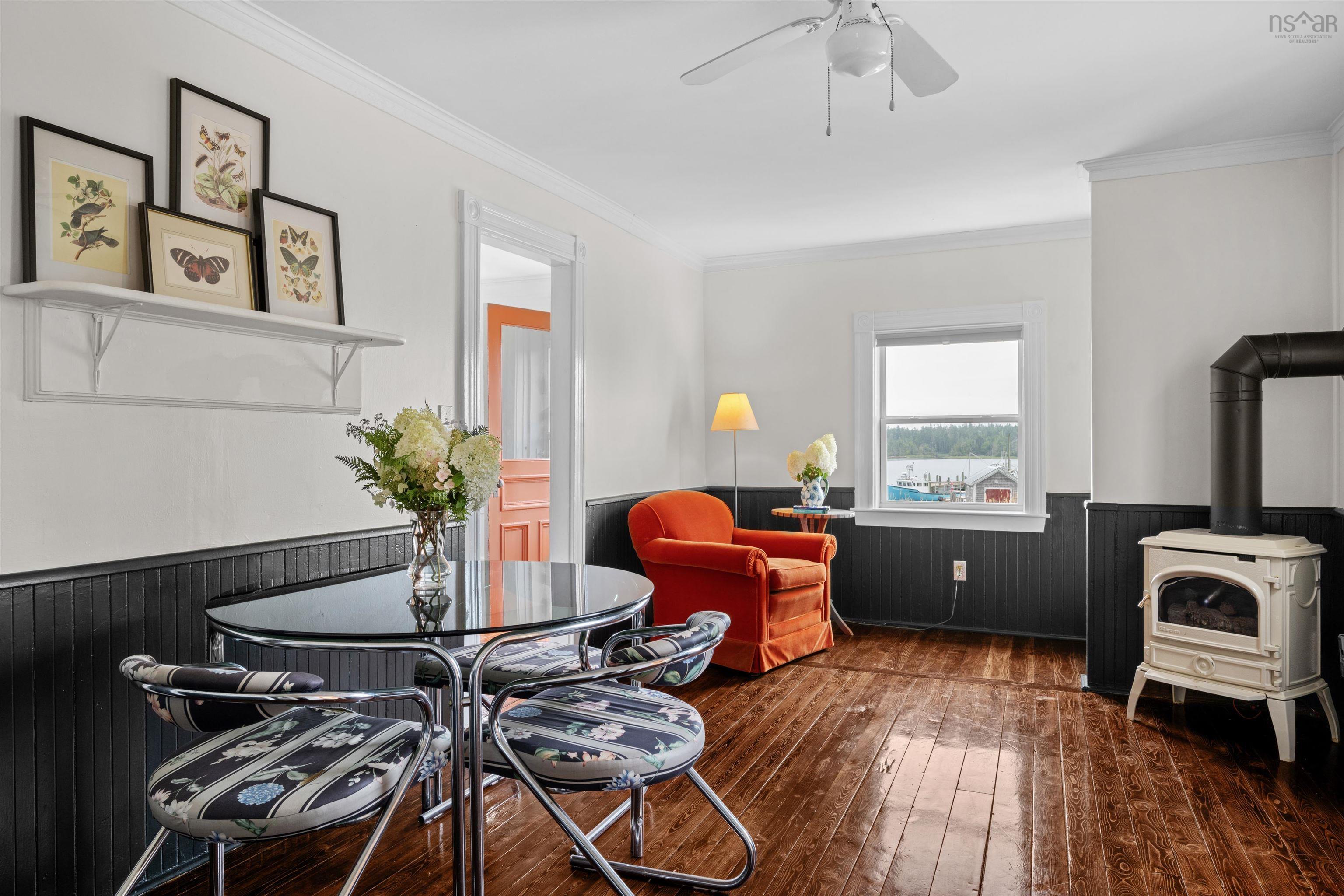 $379,000.00: 28 Wharf Road, Bush Island