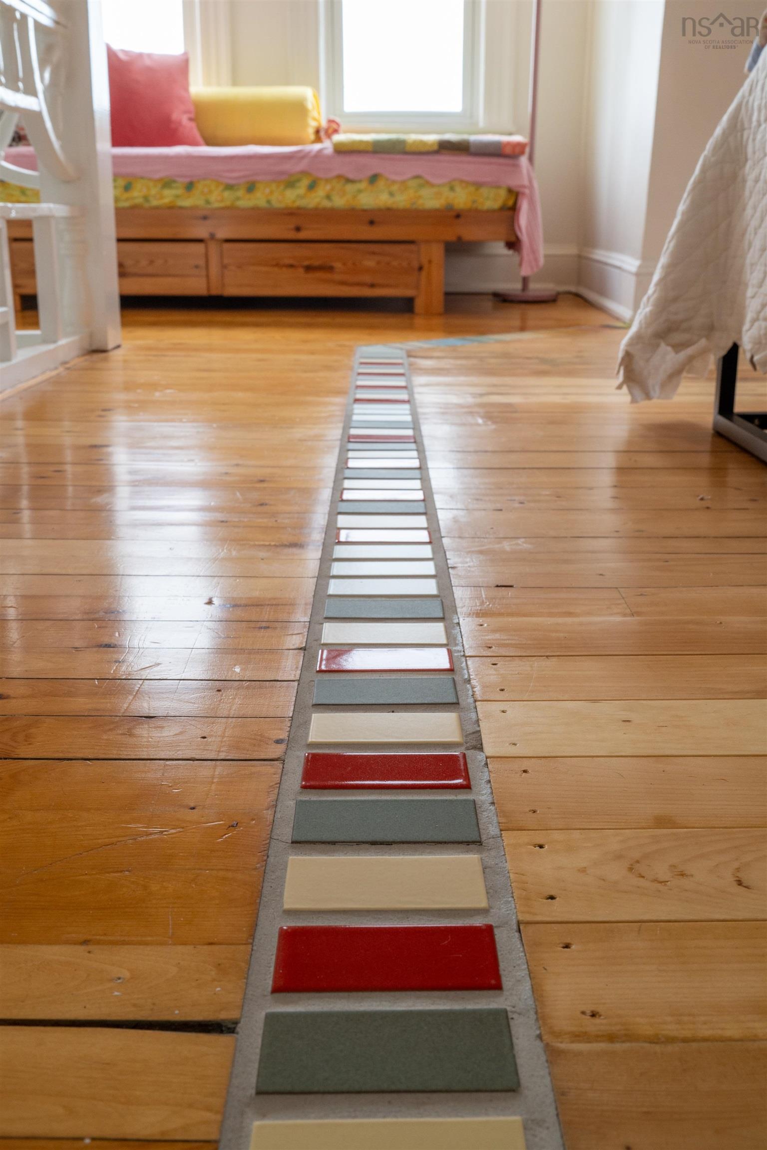 $379,000.00: 28 Wharf Road, Bush Island