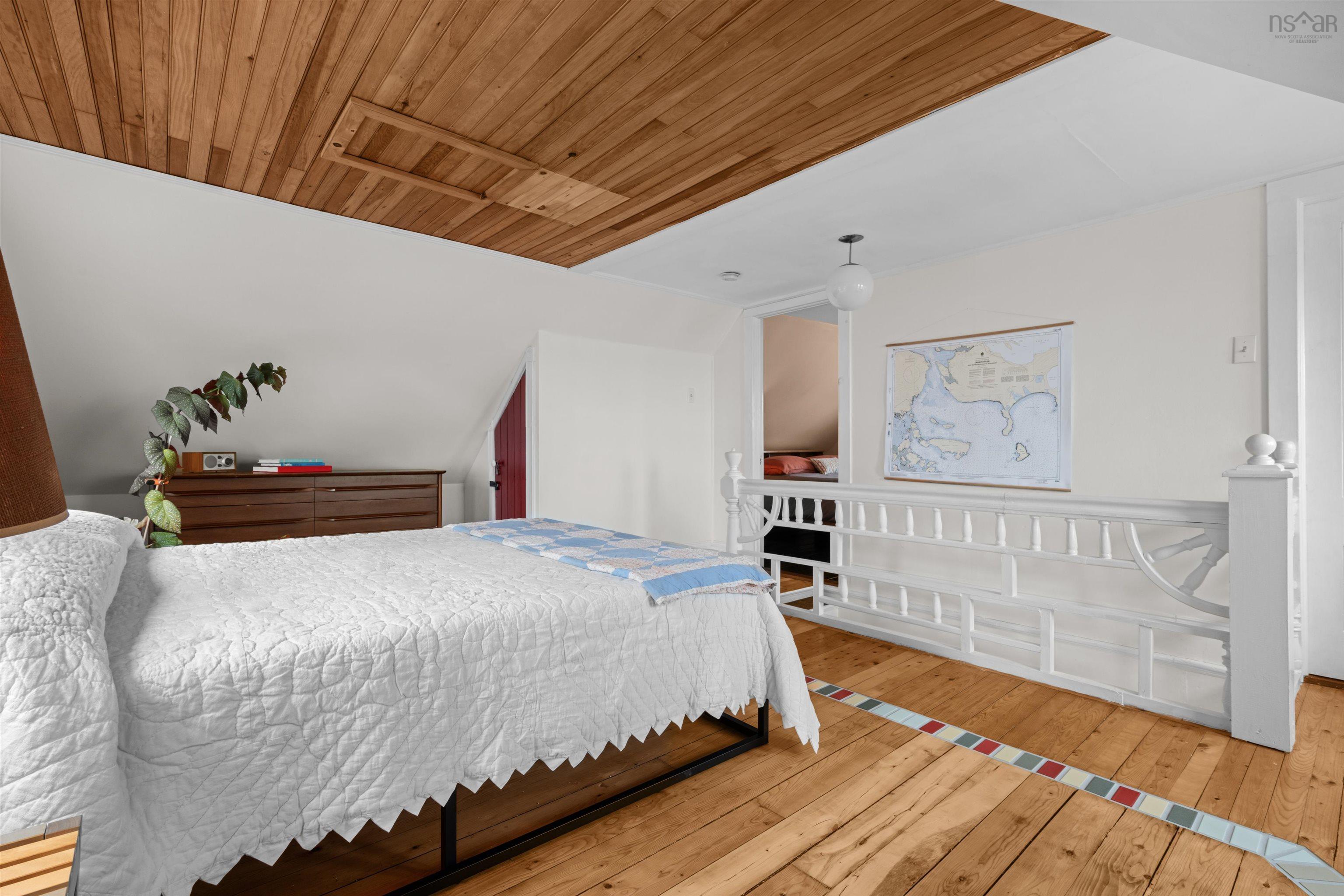 $379,000.00: 28 Wharf Road, Bush Island