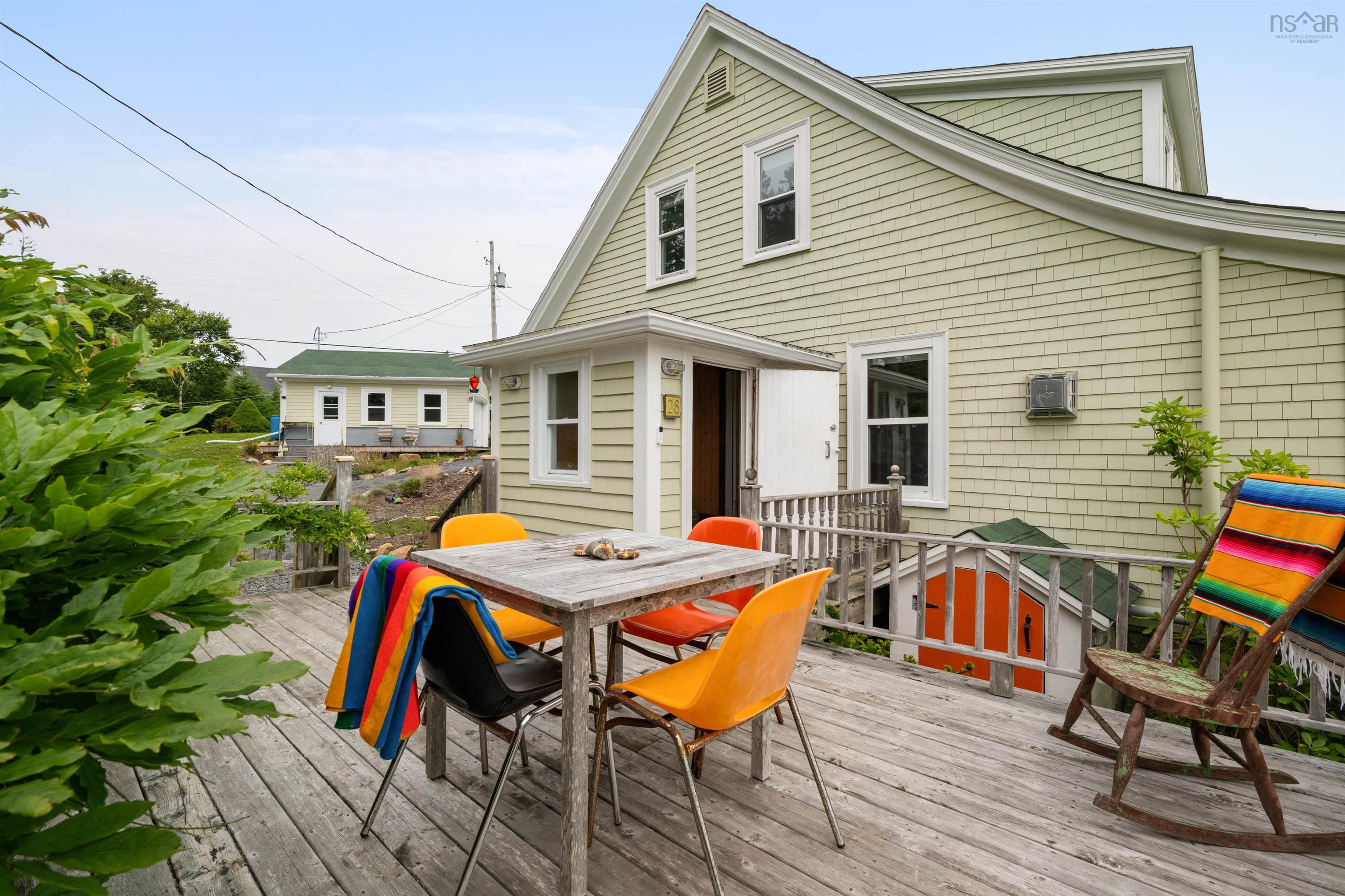 $379,000.00: 28 Wharf Road, Bush Island