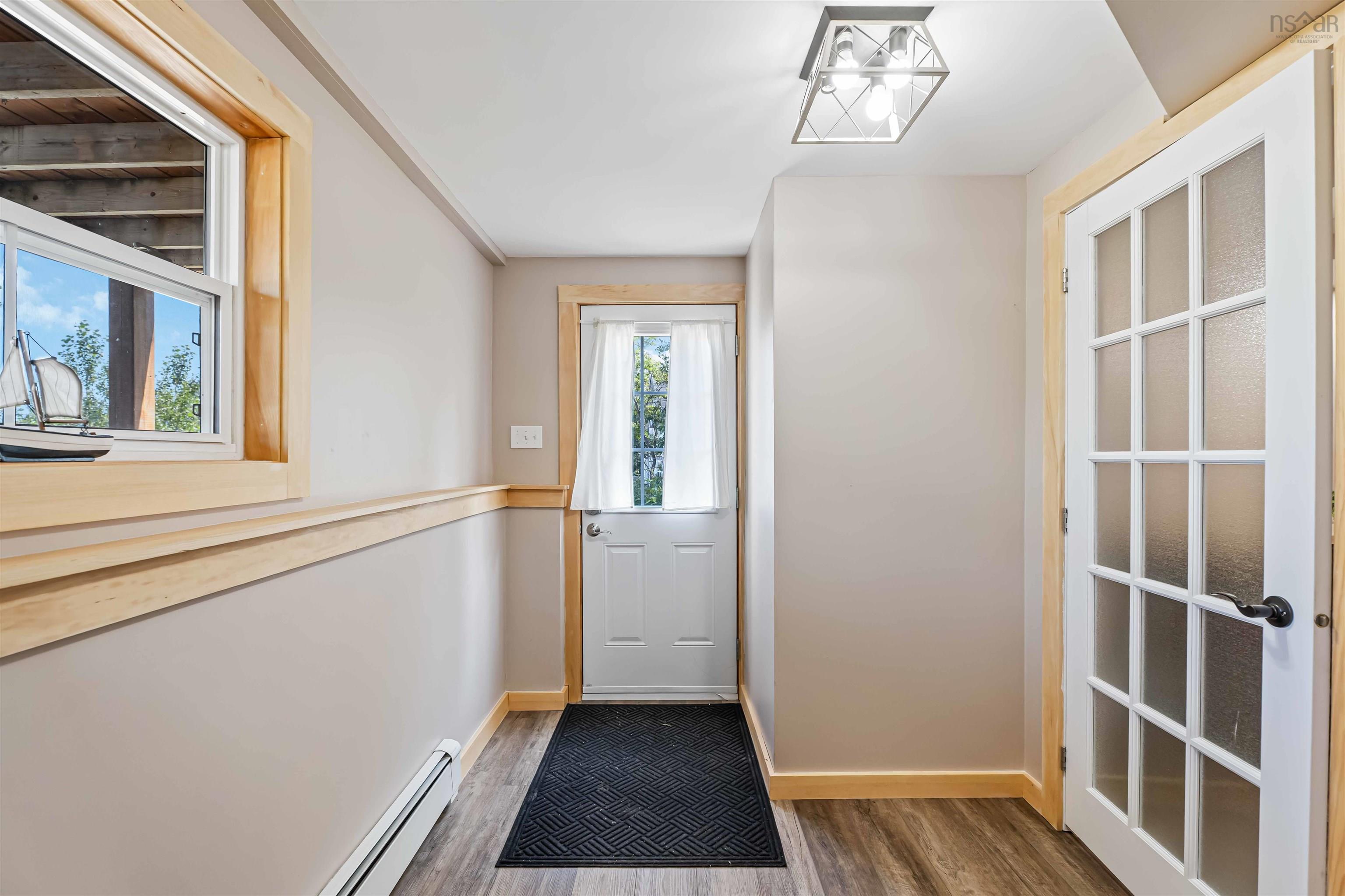 $449,500.00: 866 Brinton Road, Port Lorne