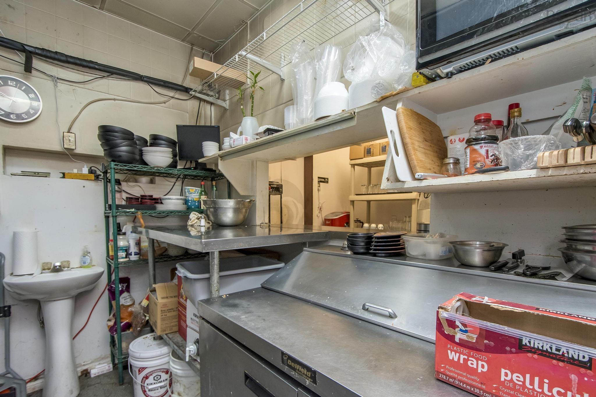 $99,000.00: 6253 Quinpool Road, Halifax