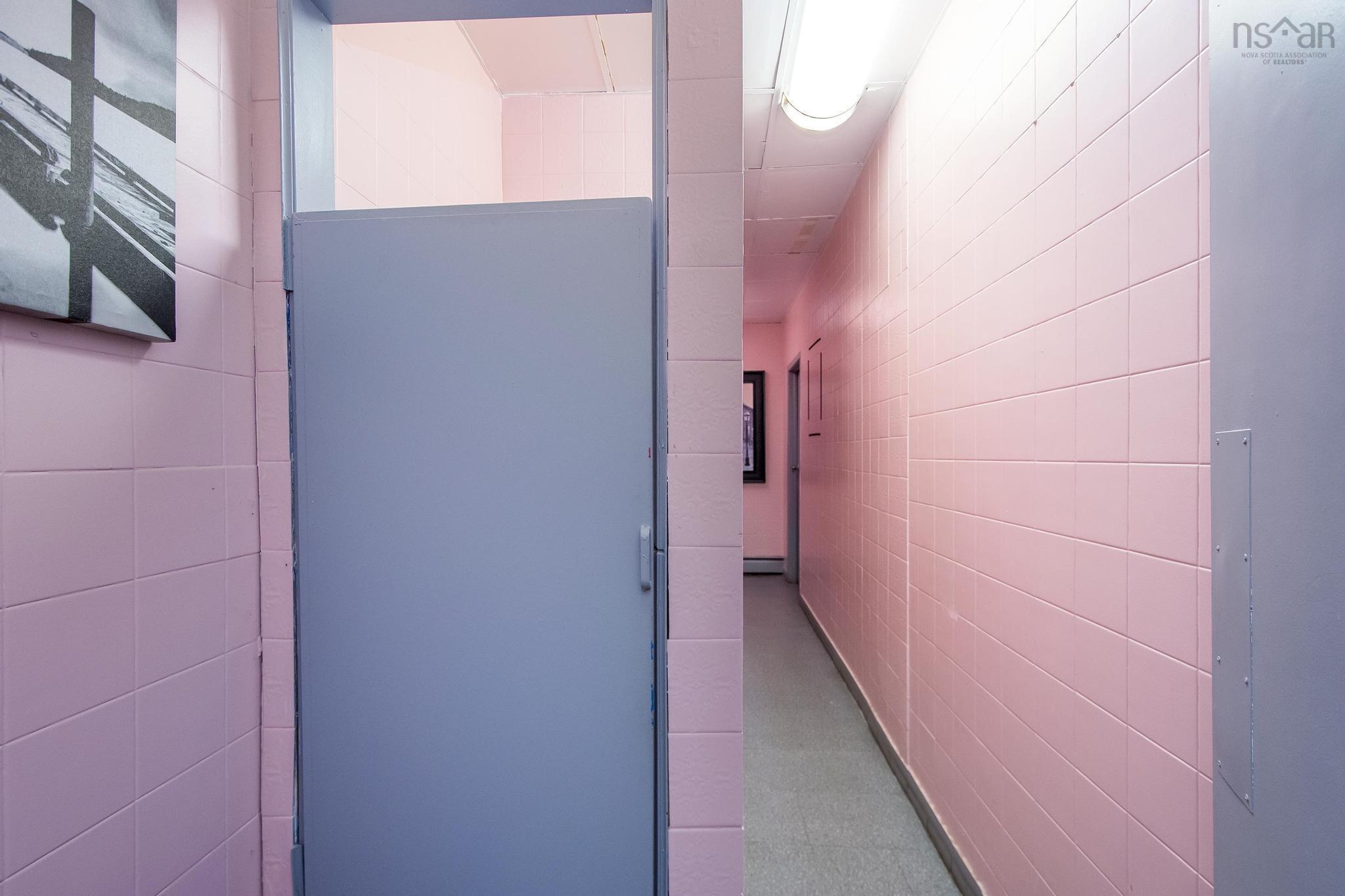 $99,000.00: 6253 Quinpool Road, Halifax