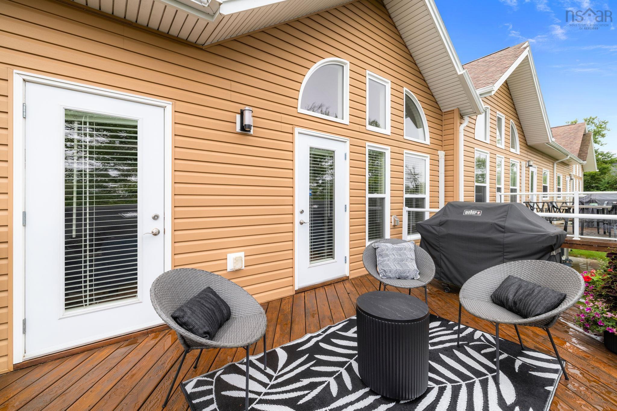 $639,000.00: 20 Chaucer Lane, Timberlea