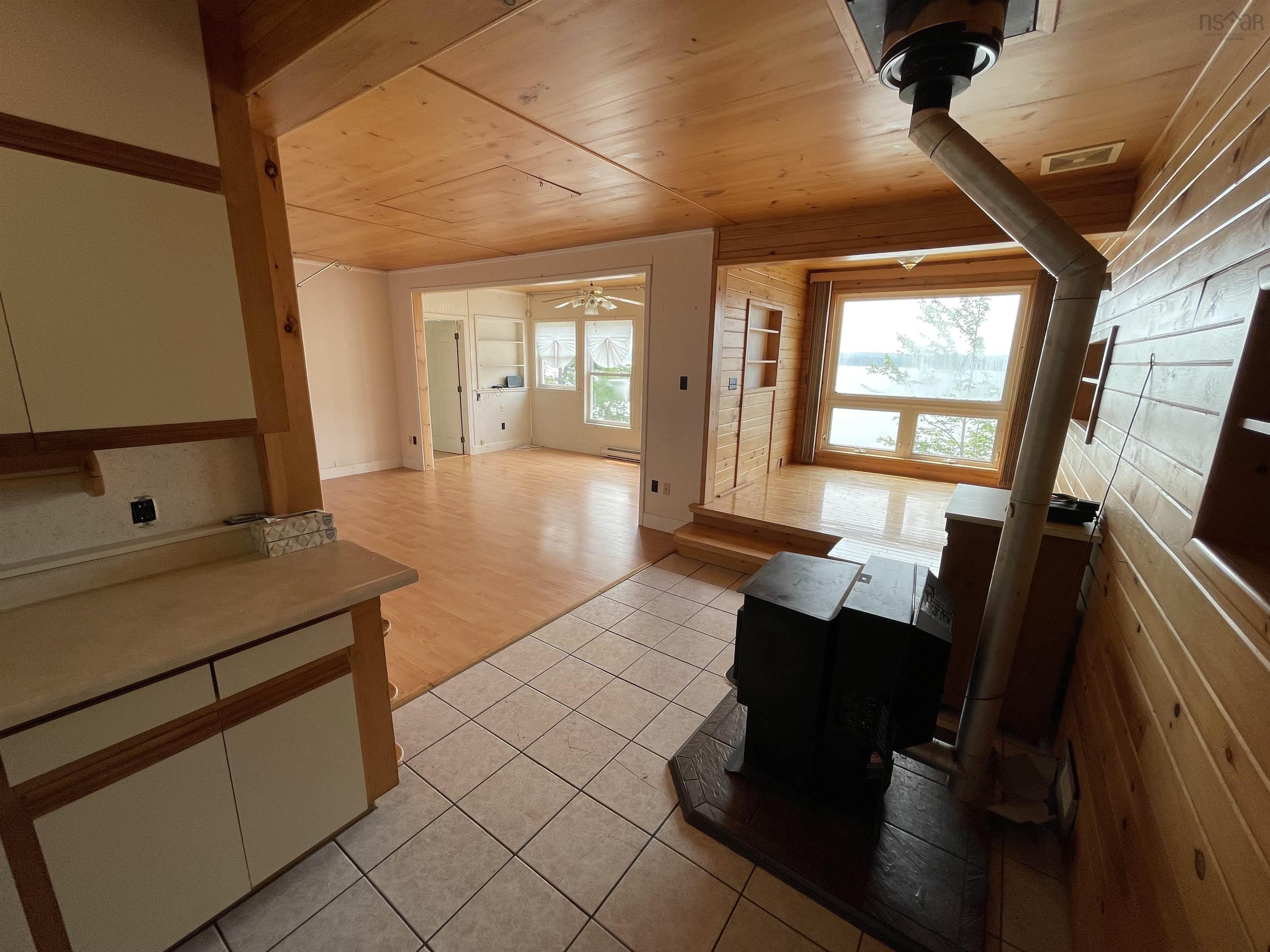 $549,000.00: 100 Pernette Lake Road, Lake Centre