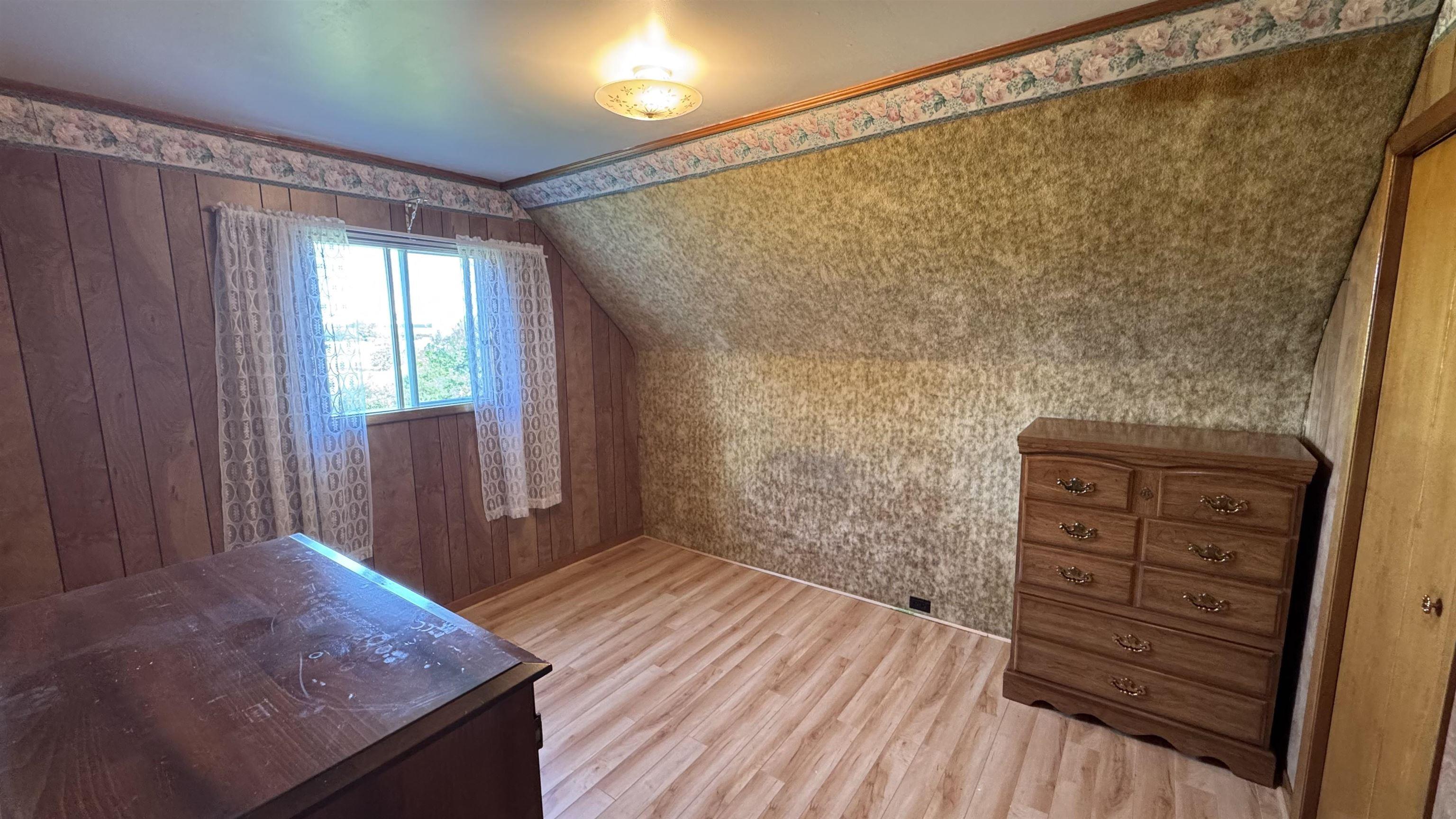 $149,000.00: 181 Main Street, Trenton