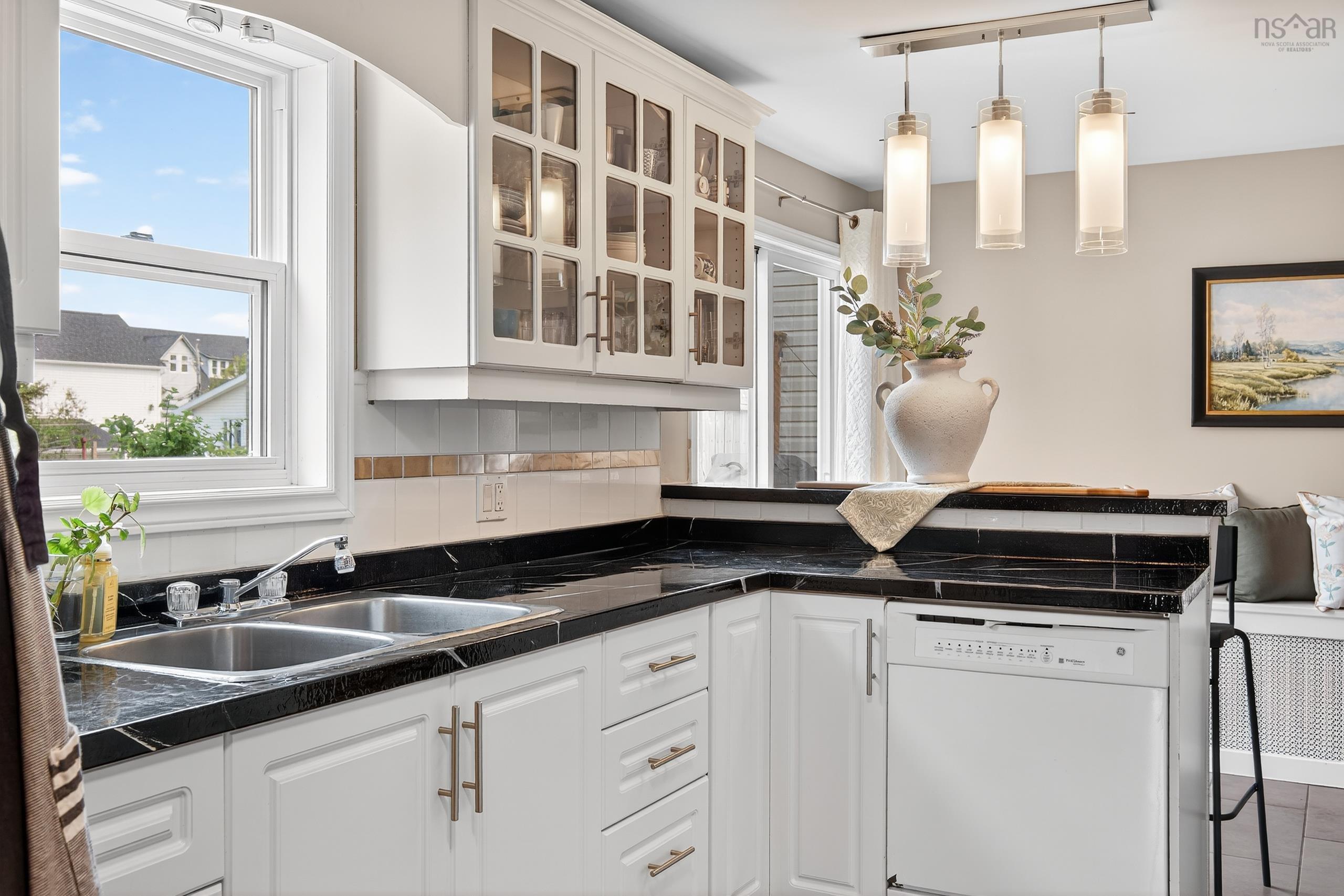 $218,900.00: 37 Court Street, Sydney