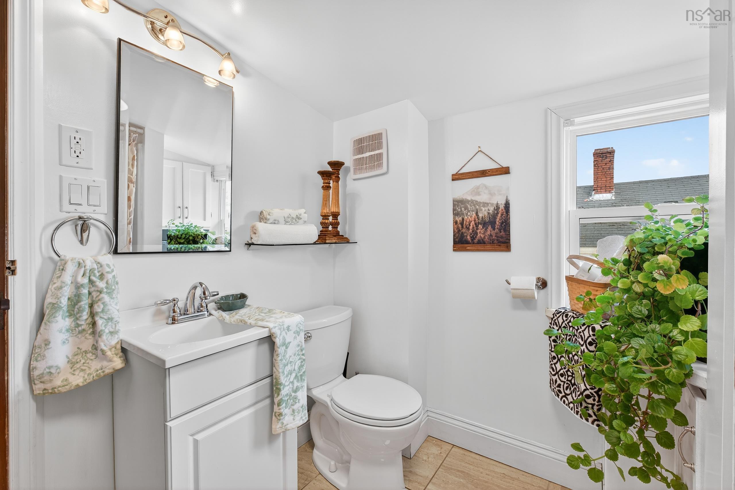 $218,900.00: 37 Court Street, Sydney