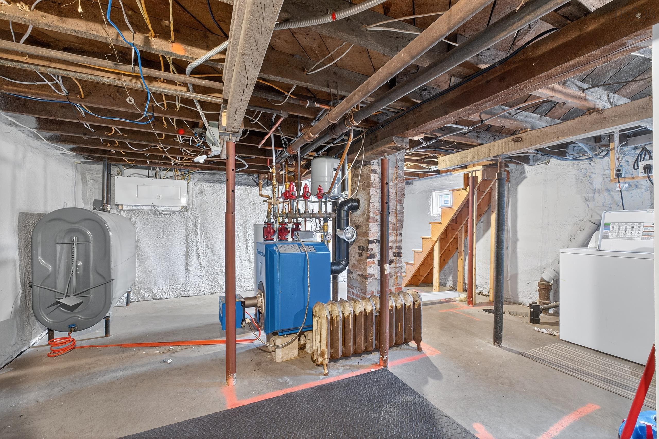 $218,900.00: 37 Court Street, Sydney