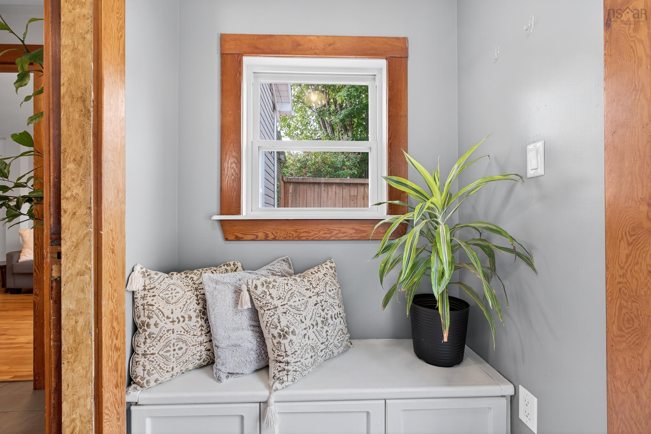 $218,900.00: 37 Court Street, Sydney